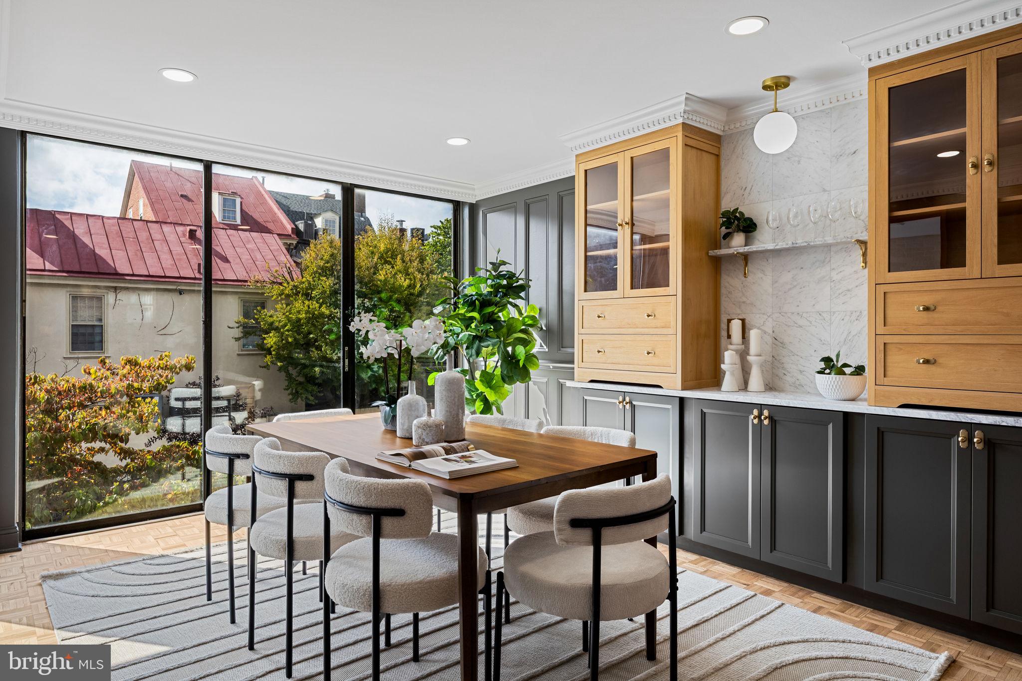 SOCIETY HILL - Residential