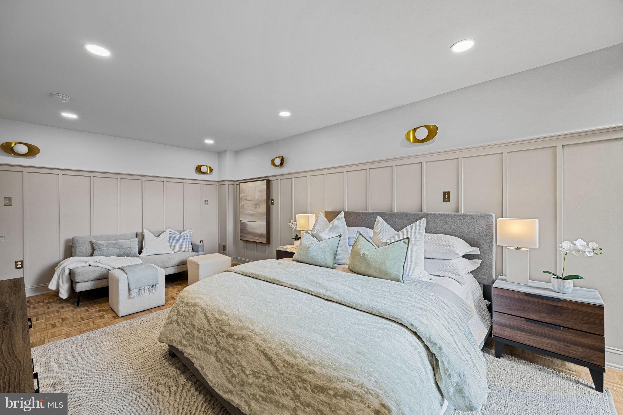 SOCIETY HILL - Residential