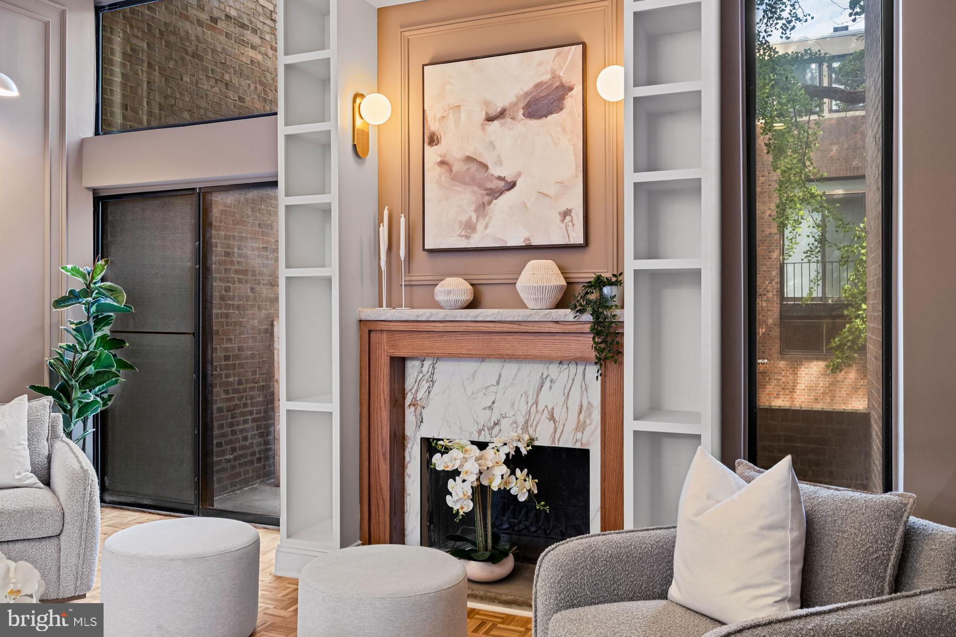 SOCIETY HILL - Residential