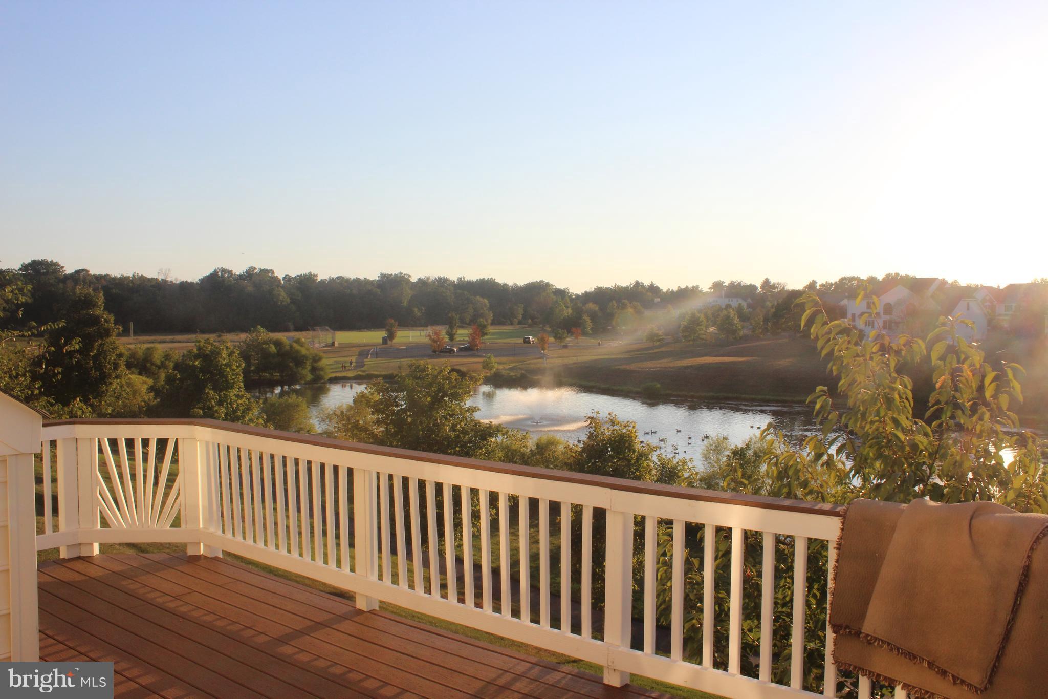 LOUDOUN VALLEY ESTATES - Residential Lease