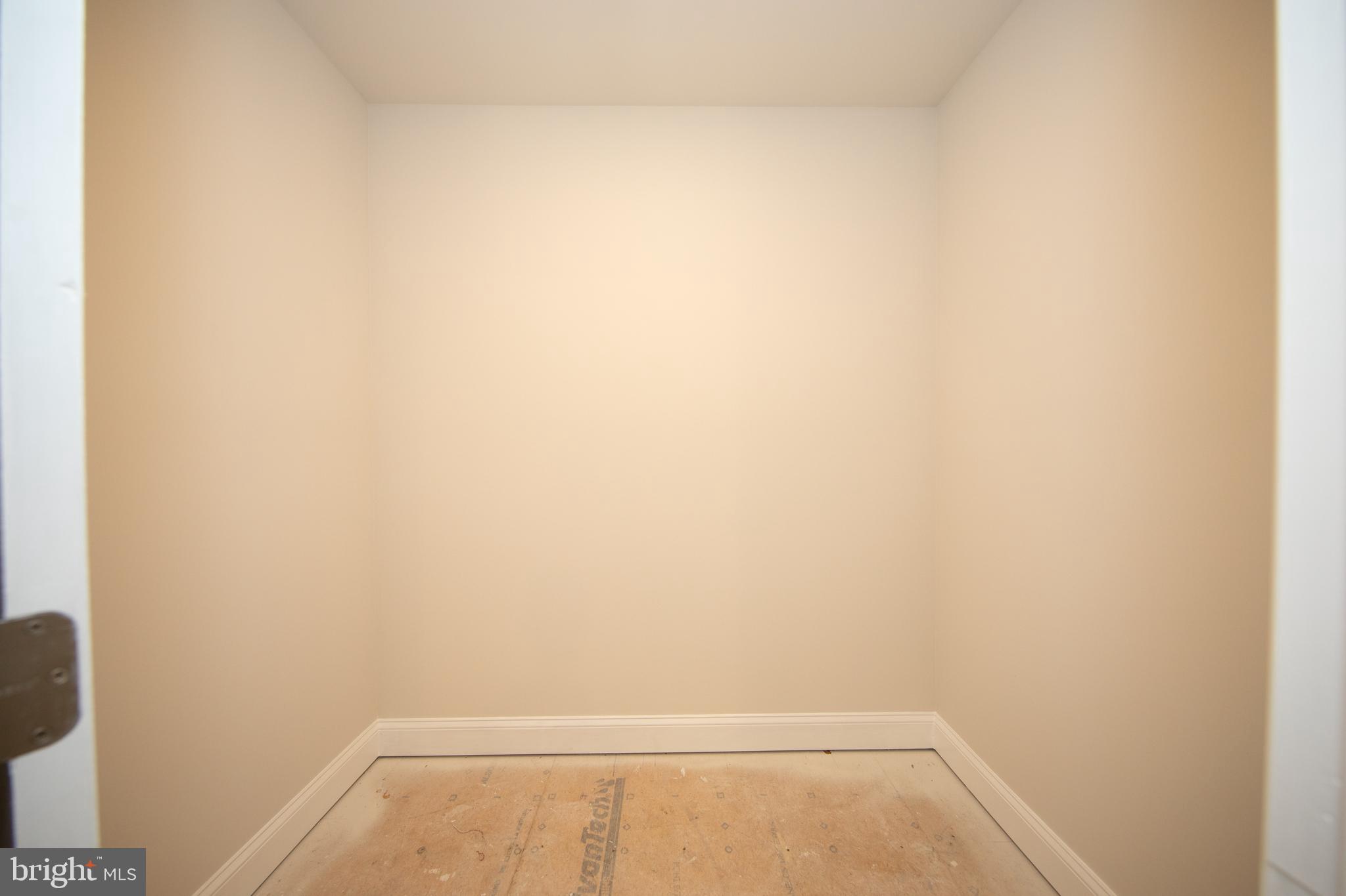 JARRETTSVILLE - Residential