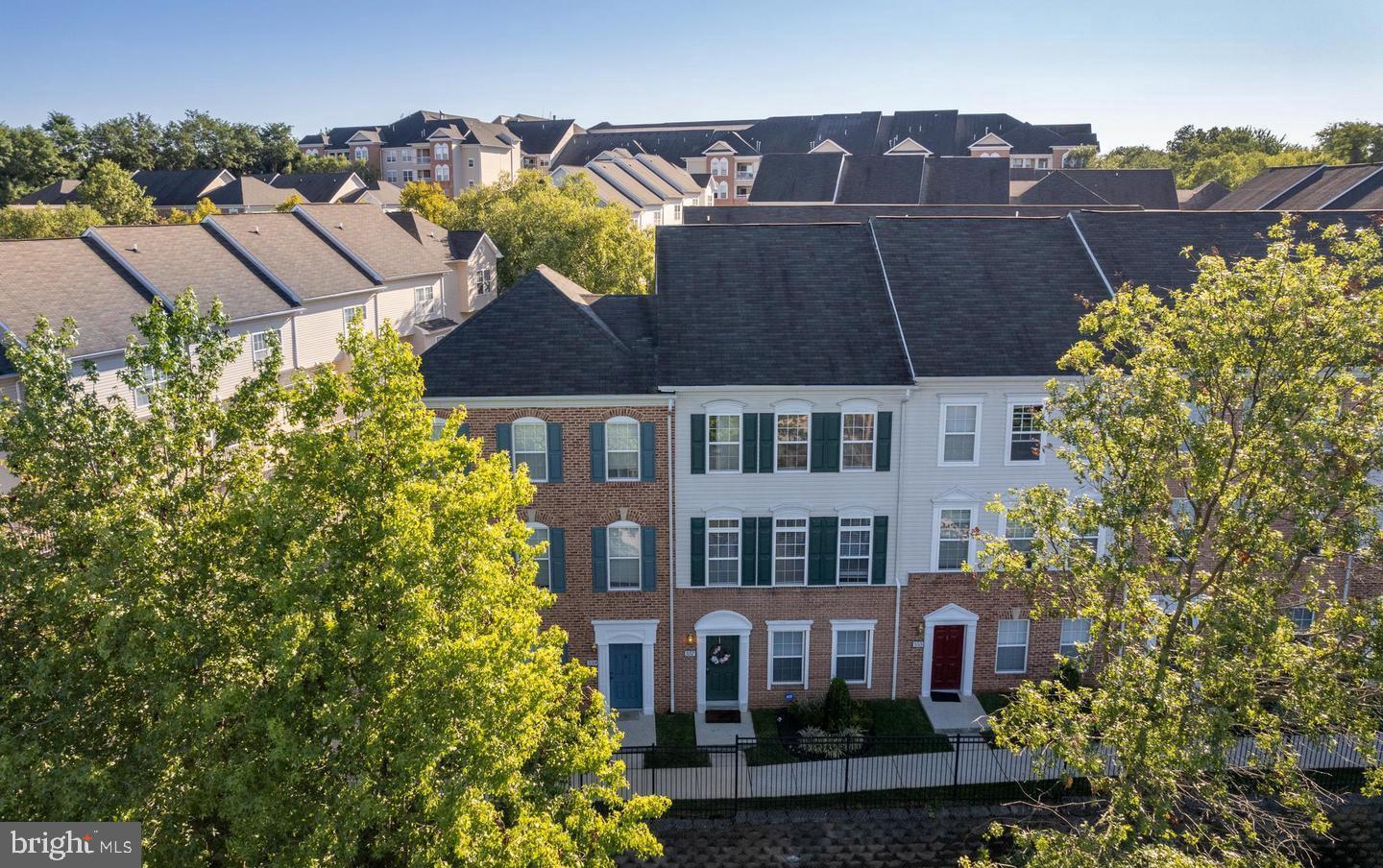 Welcome Home to the Premier Community of High View at Hunt Valley! Resort Style living in the heart of Baltimore County. This Beautifully updated and appointed Townhome boasts Hardwood Floors throughout, Stainless Steel Appliances, Granite Countertops, an Open Floor Plan, a Gas Fireplace, two Ensuite Bedrooms with Double Vanities each, Two Large Walk In Closets, A Soaking Tub, A Sliding Door to Porch, Washer/Dryer on main level, Ceiling Fans, Sprinkler system and Two Car Attached Garage with Remote and Keypad! There is also a Den/Office/Guest space (some residents use as third bedroom) which has tons of natural light. Â
This townhome is located in one of Baltimore Counties only Resort Style Communities with countless amenities for its residents. Amenities include: A Huge Pool, State of the art and fully equipped Gym, Library, Movie Theater, Cafe, Tennis Courts, conference Room for Residents and a Full time staff person to receive packages and assist residents if needed.
The community is rich with social activities including: Ravens Game Day events in the Movie Theater, Book Club, Social Hours at the Pool and in the Club House as well as various clubs arranged by residents.
Convenience to Shopping, Dining, Major Roadways, the NCR Trail, Oregon Ridge, Shawan Downs and The Scenic Beauty of Hunt Valley Horse Country. Make an appointment today! Owner is a licensed Realtor.