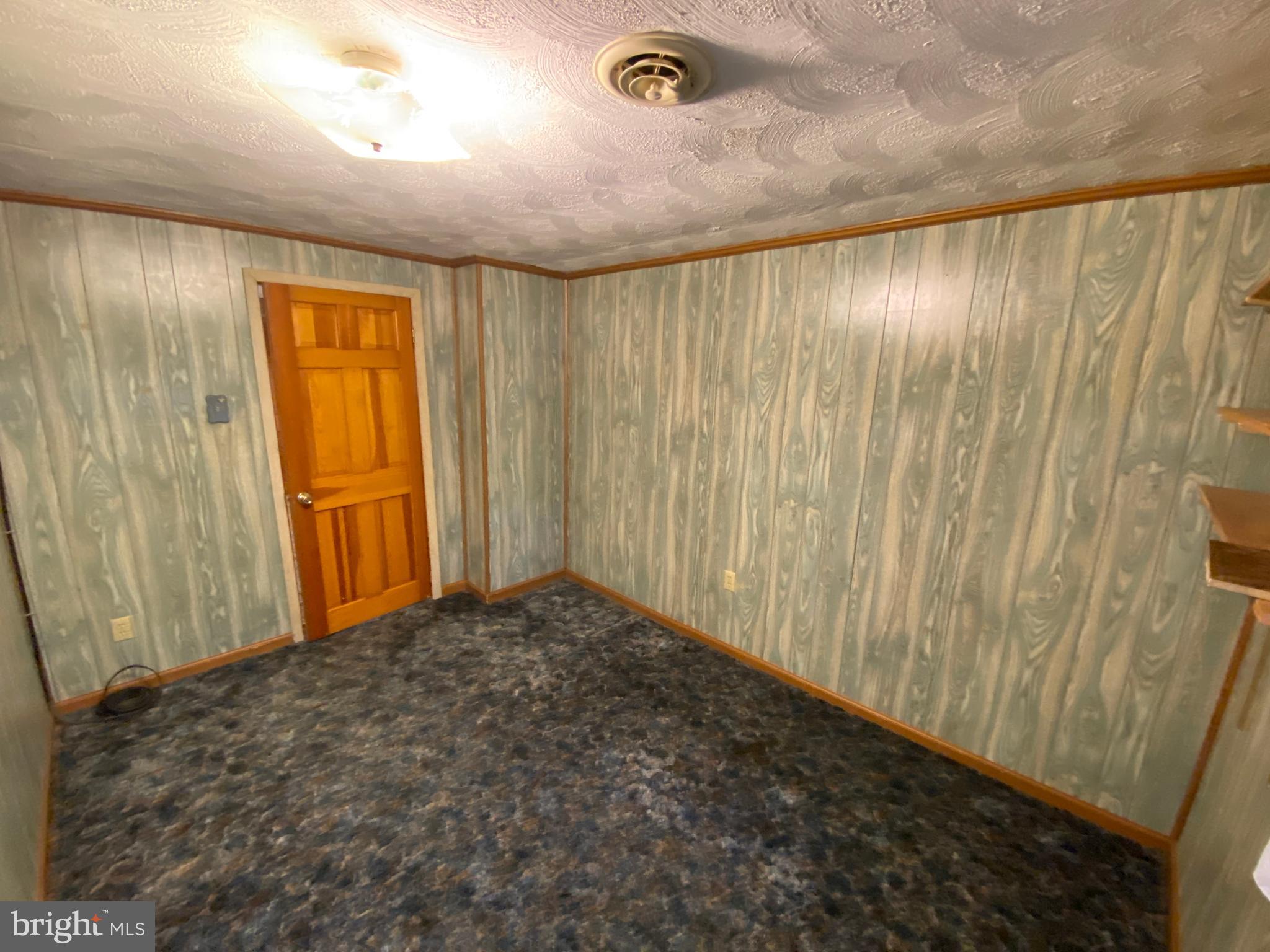 EBB TIDE BEACH - Residential Lease