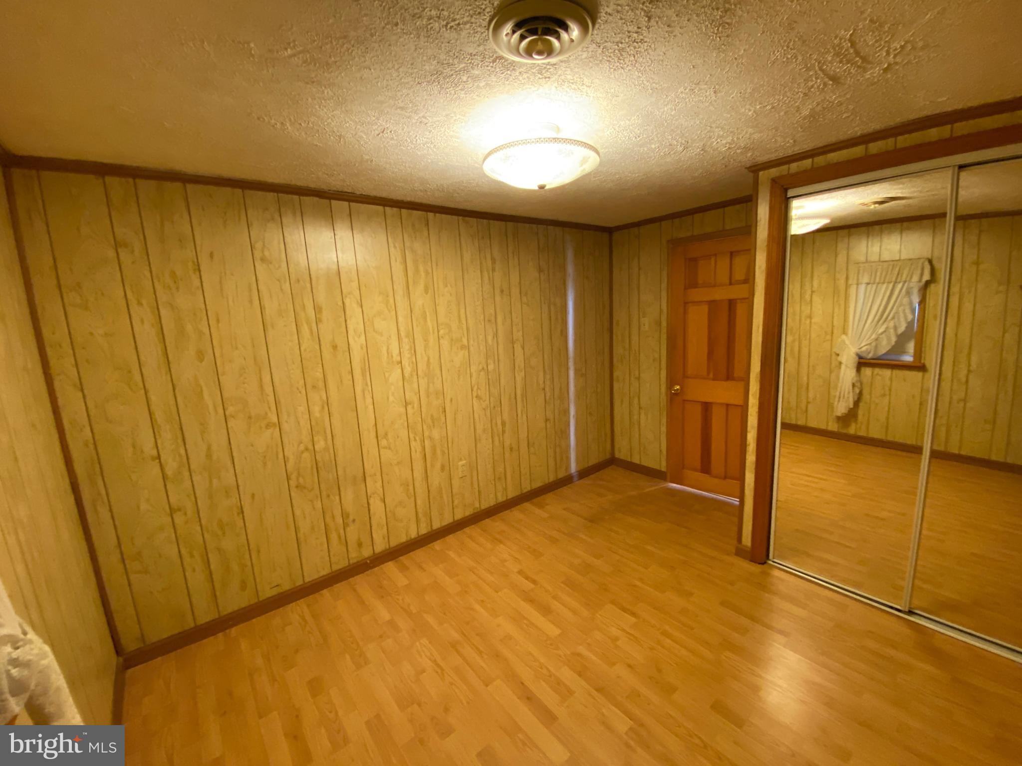 EBB TIDE BEACH - Residential Lease