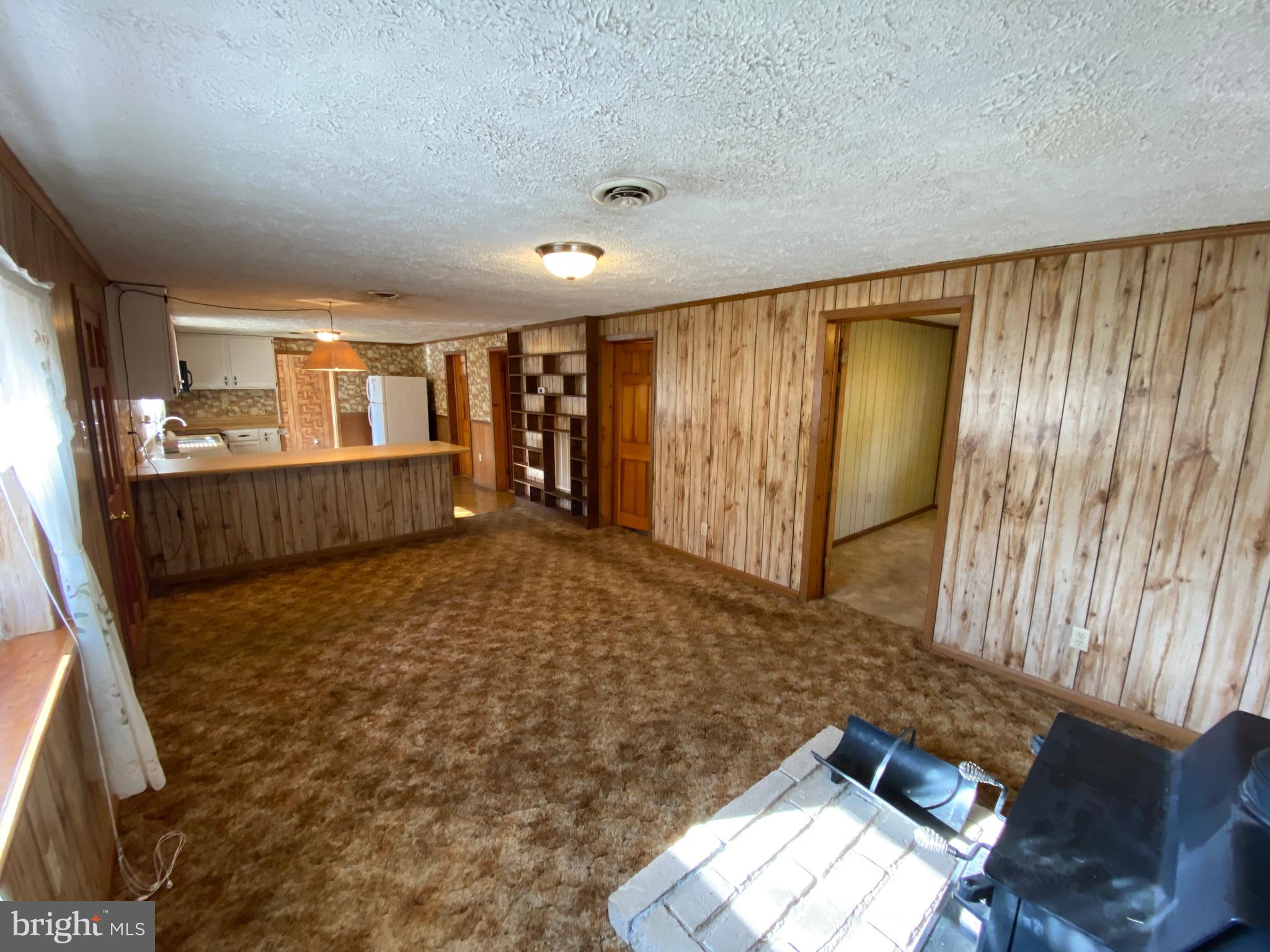 EBB TIDE BEACH - Residential Lease