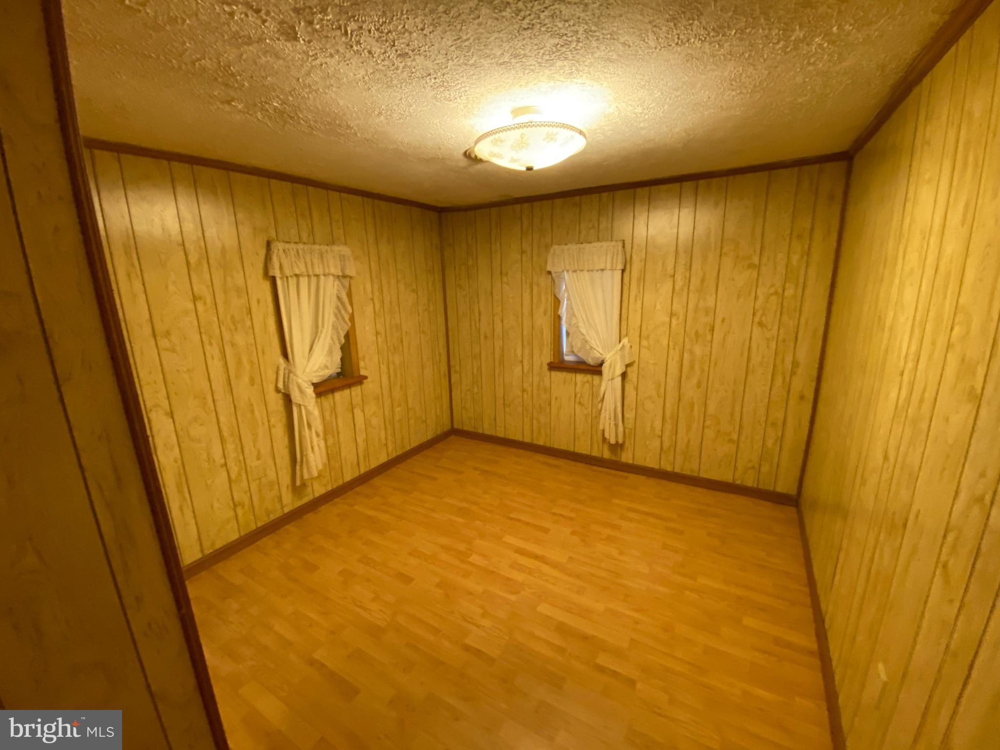 EBB TIDE BEACH - Residential Lease