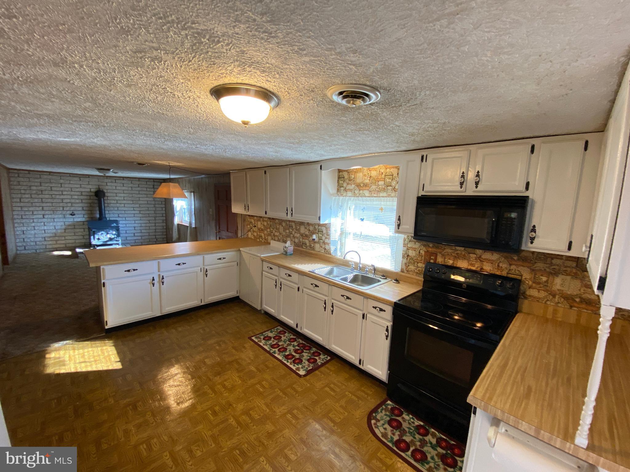 EBB TIDE BEACH - Residential Lease