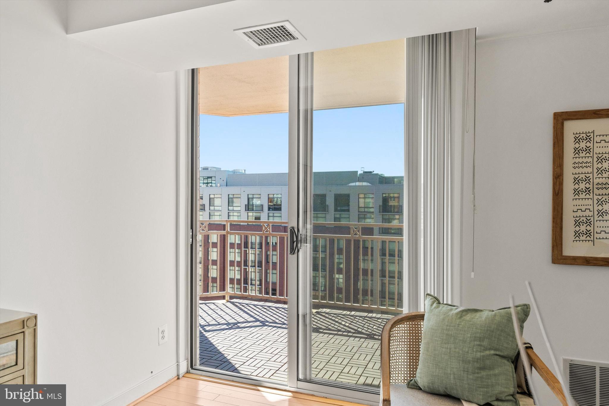 THE CHASE AT BETHESDA - Residential Lease