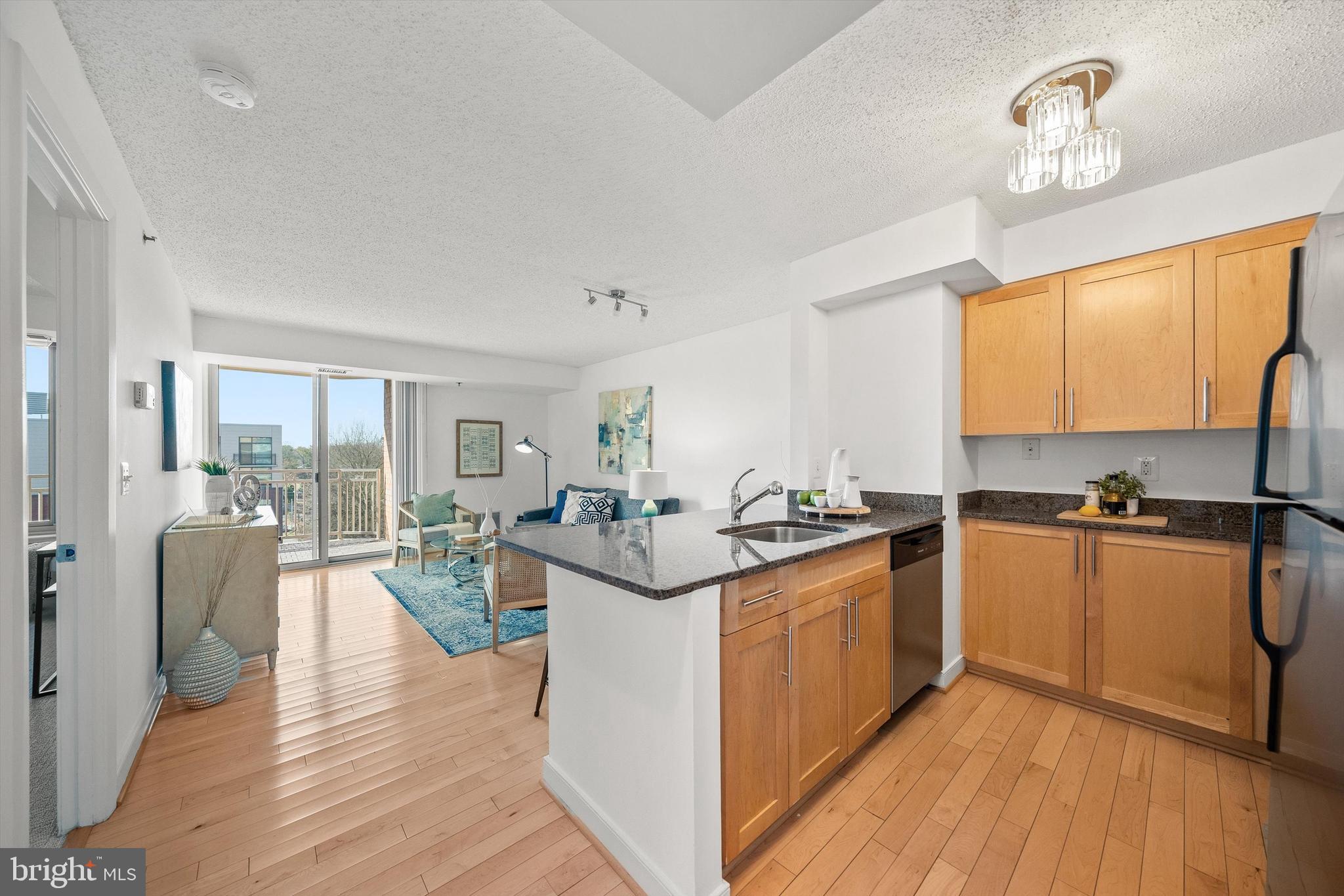 THE CHASE AT BETHESDA - Residential Lease