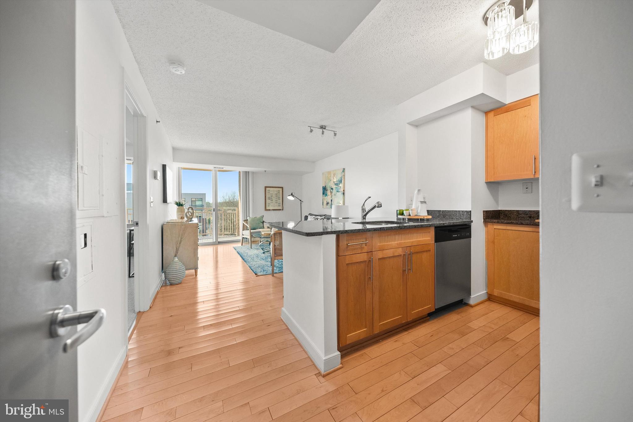 THE CHASE AT BETHESDA - Residential Lease