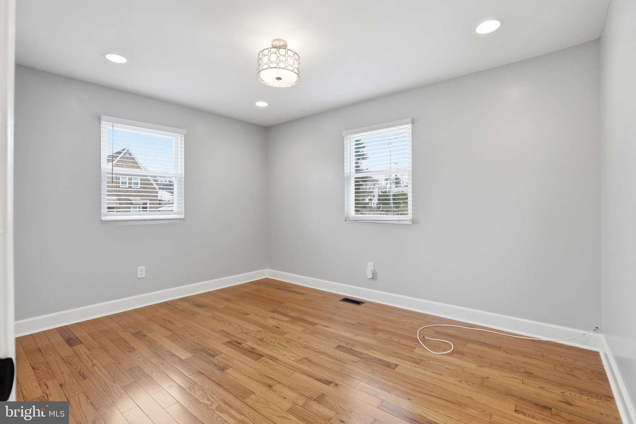 BROOKLYN - Residential