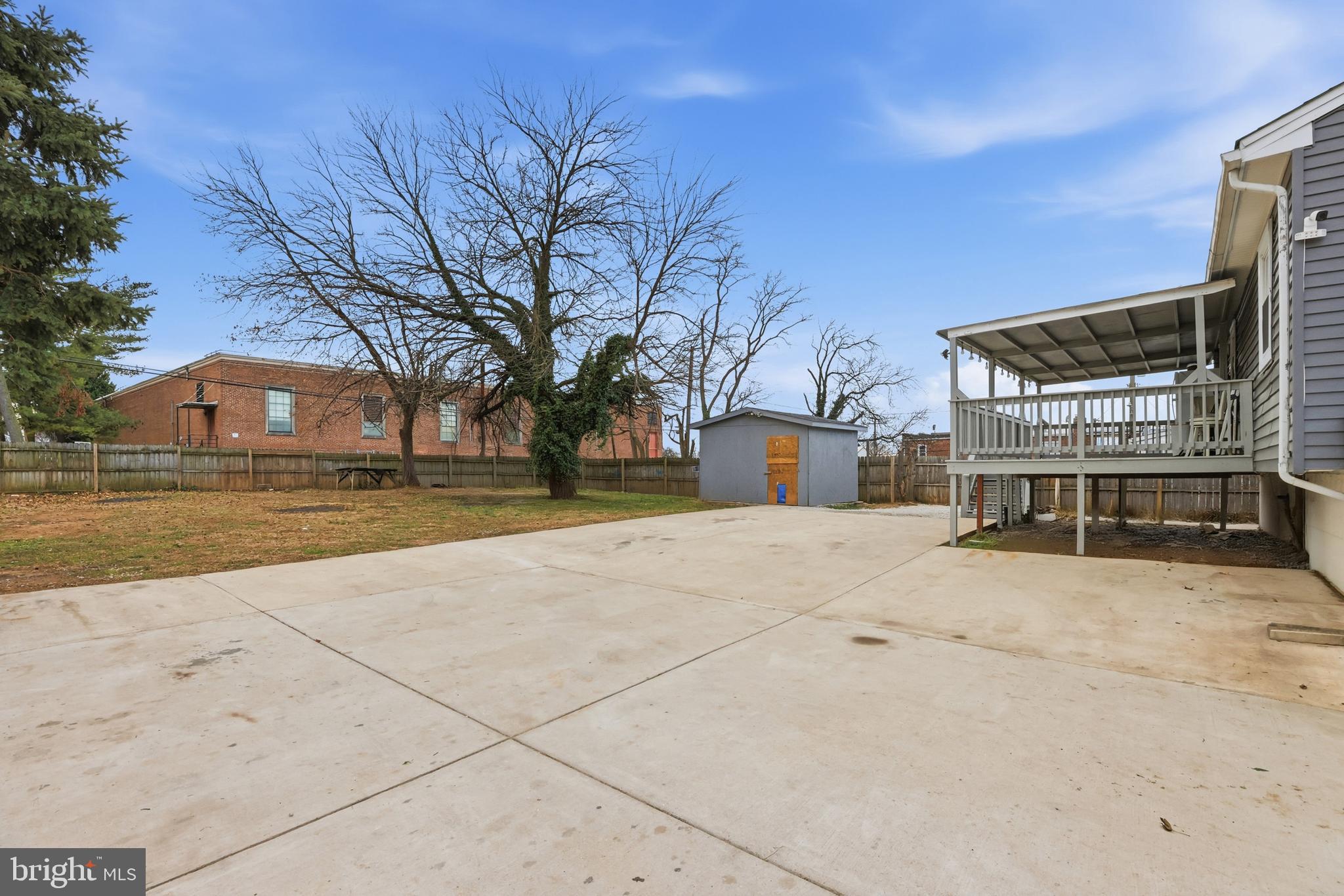 BROOKLYN - Residential