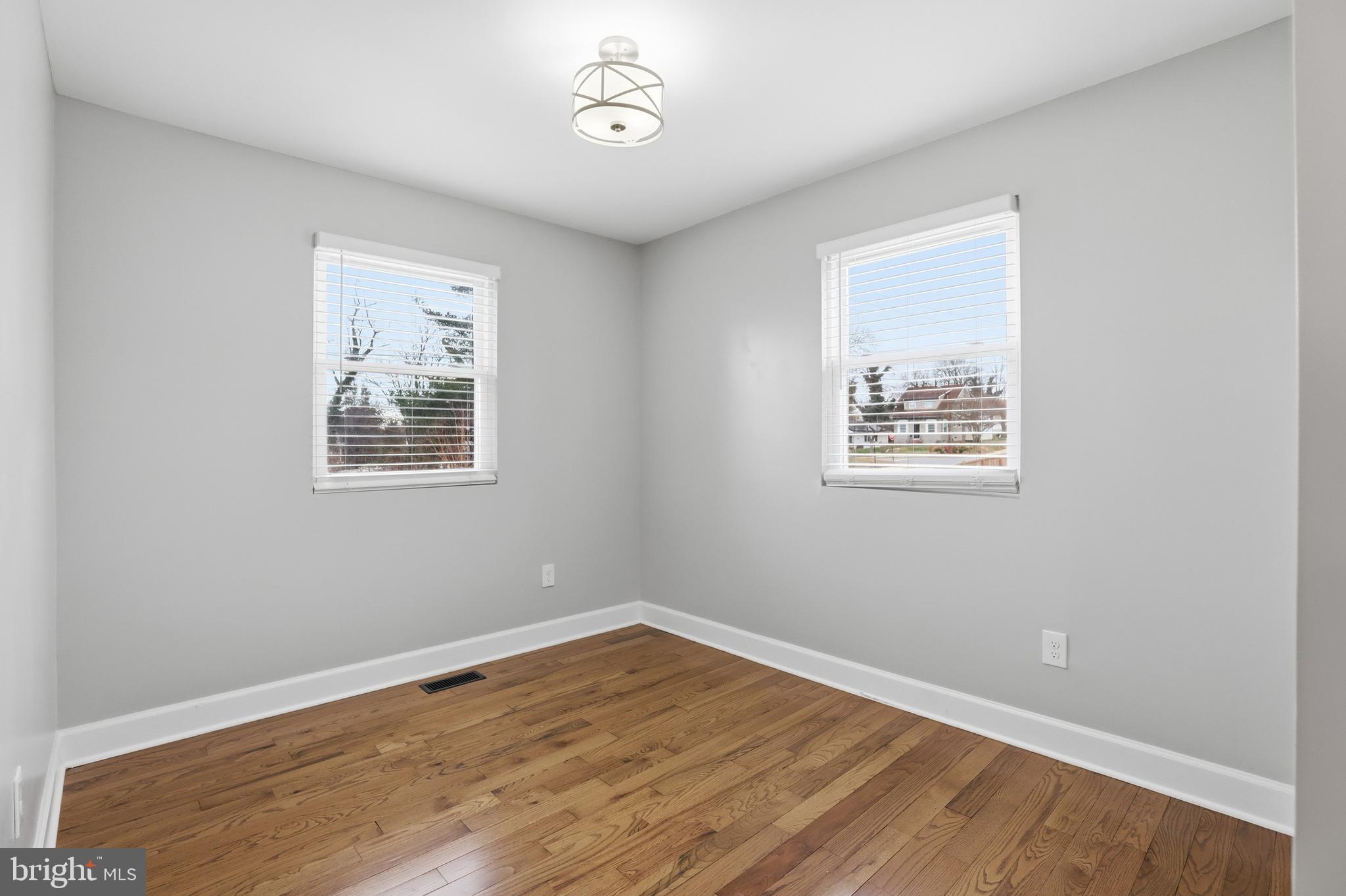 BROOKLYN - Residential