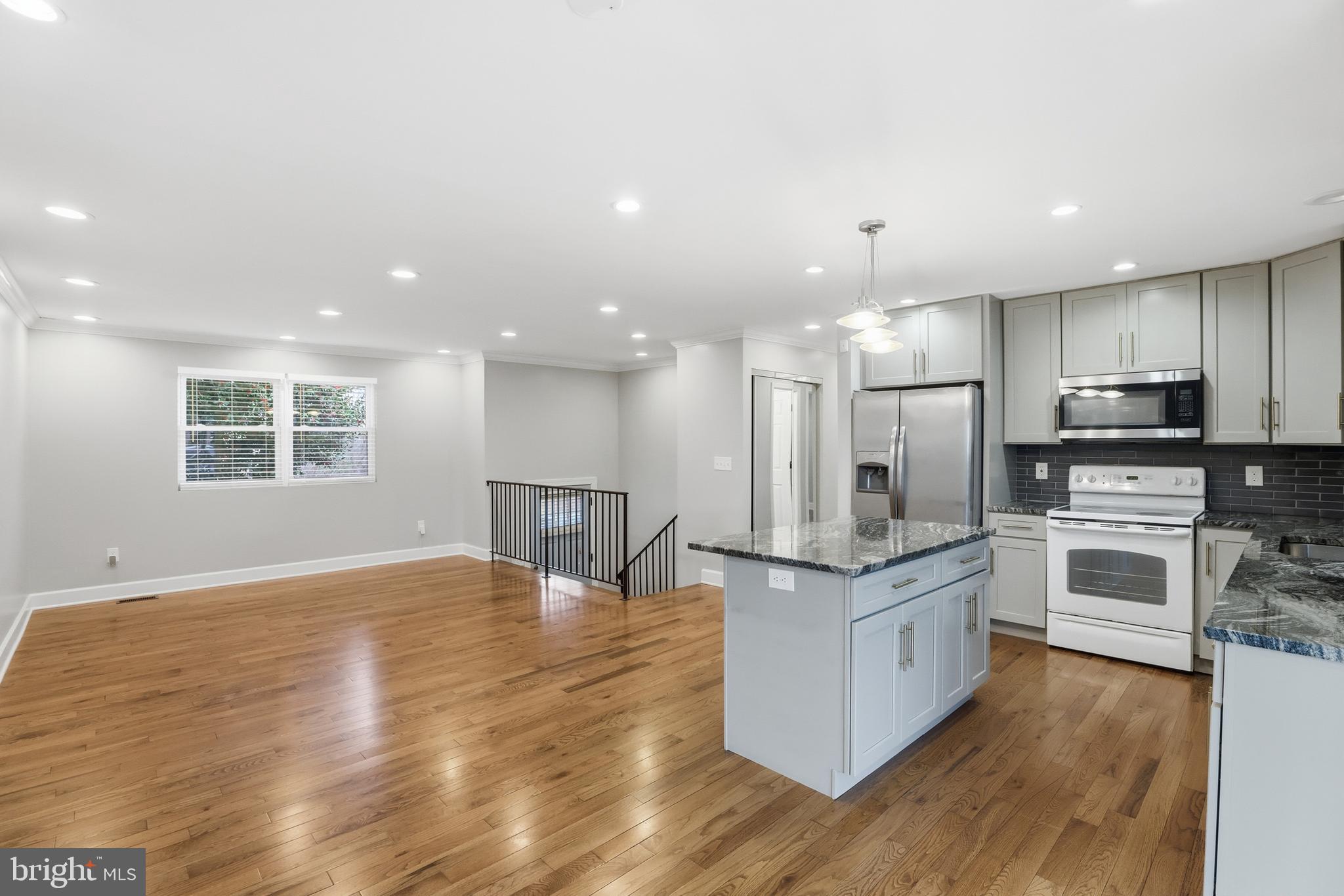 BROOKLYN - Residential