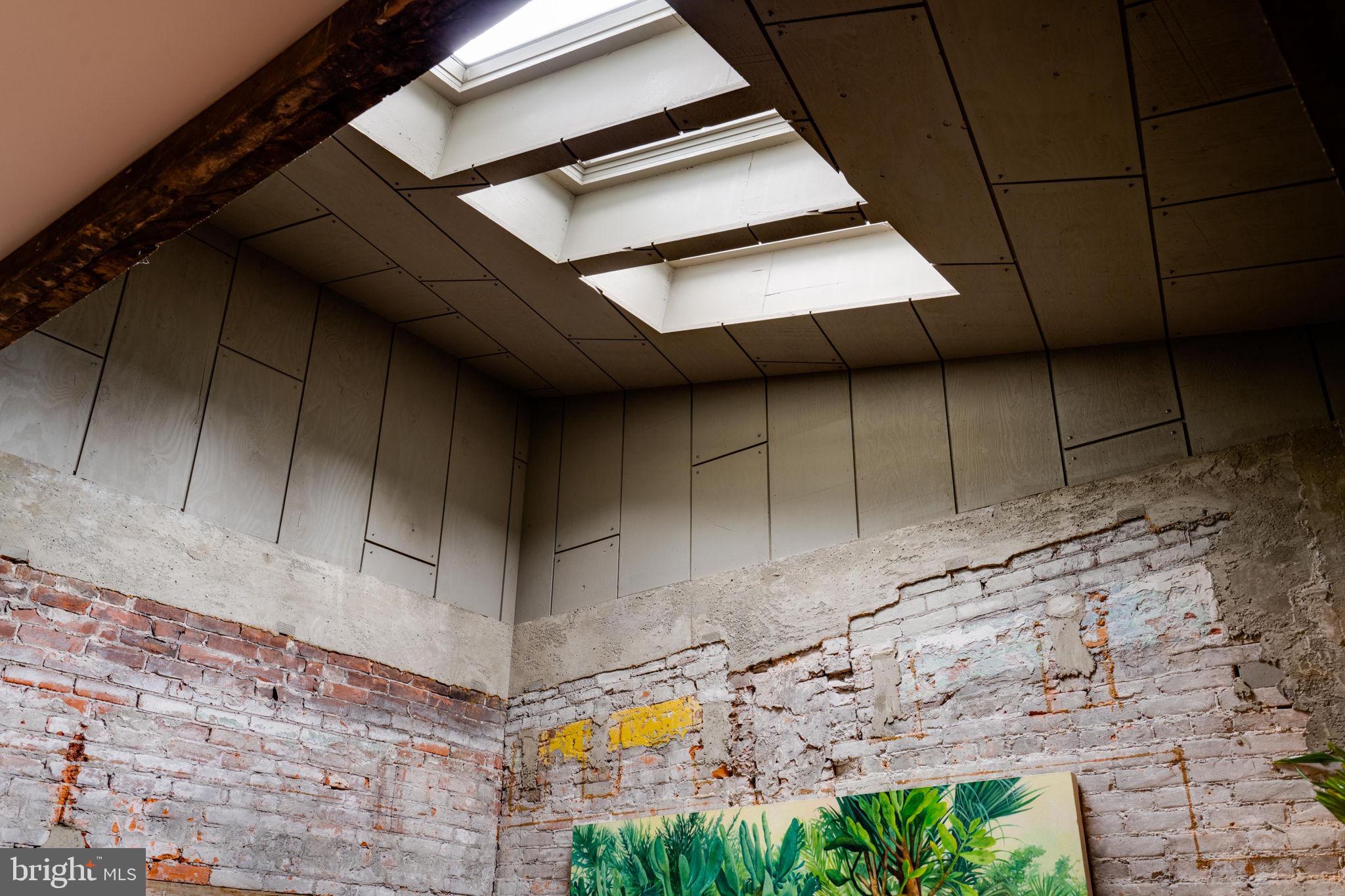 AVENUE OF THE ARTS - Residential