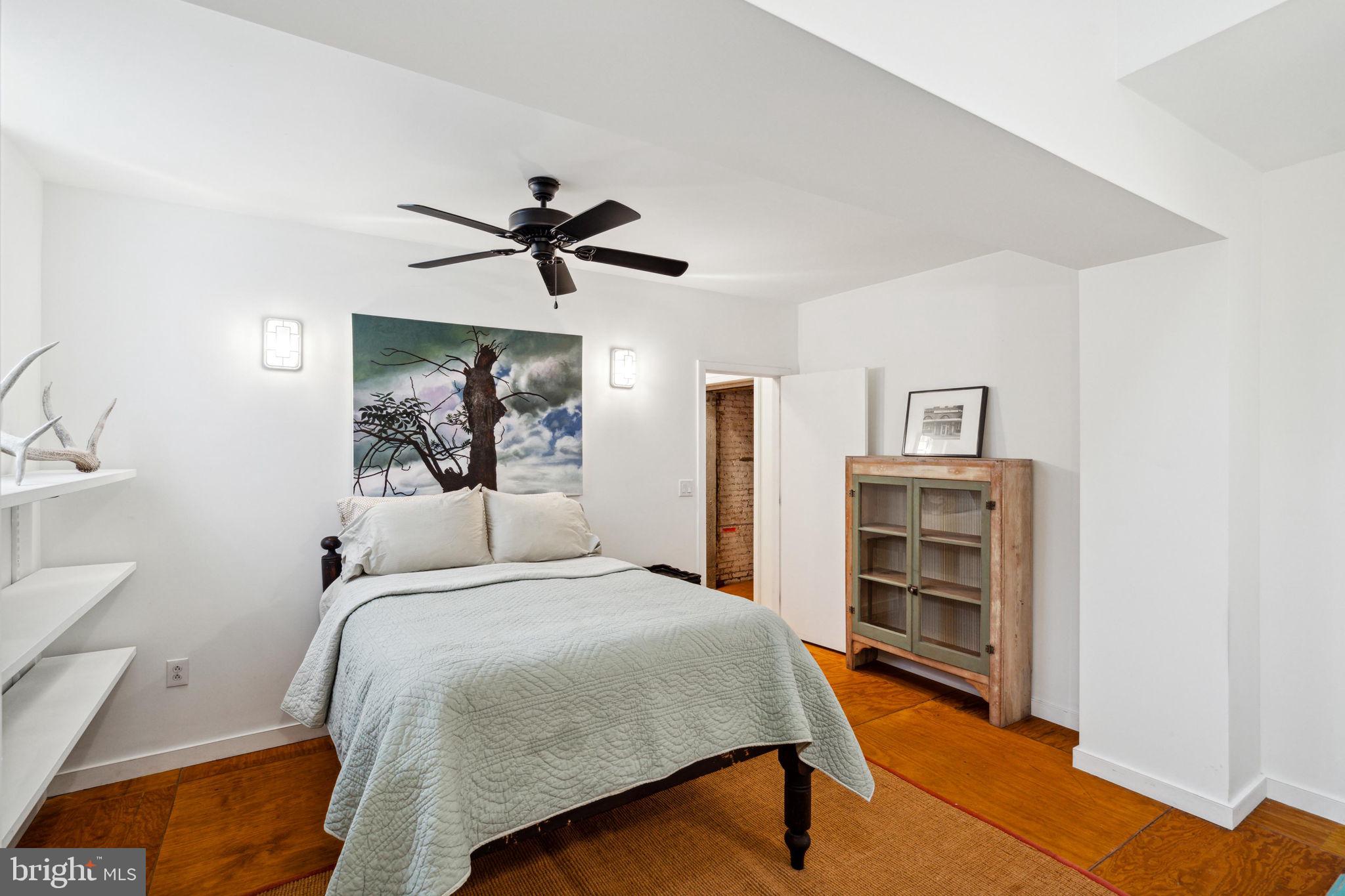 AVENUE OF THE ARTS - Residential