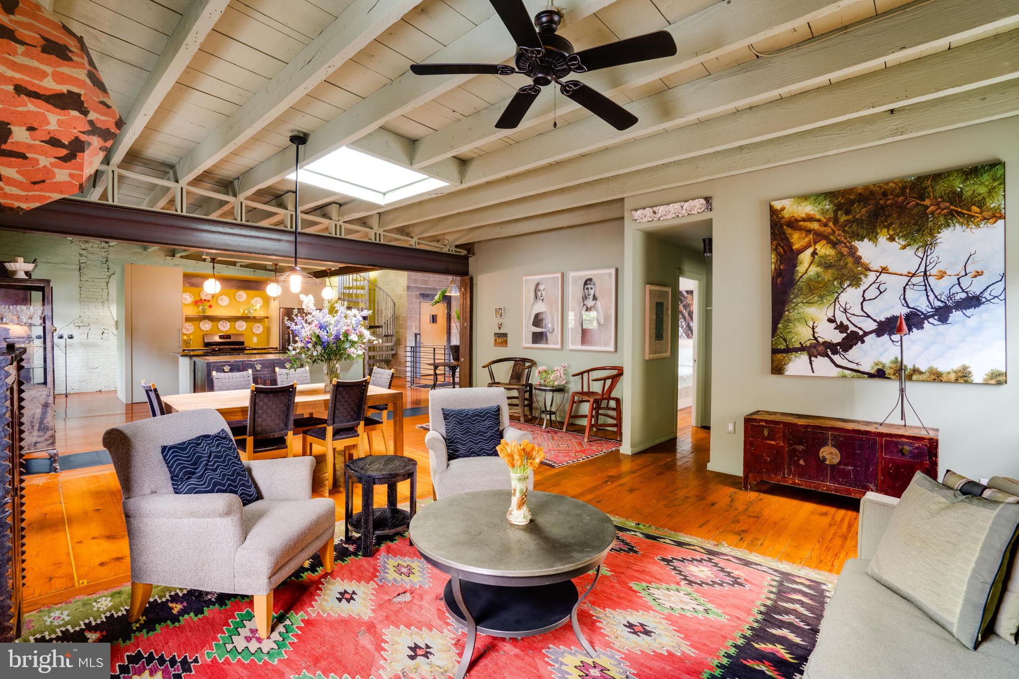 AVENUE OF THE ARTS - Residential