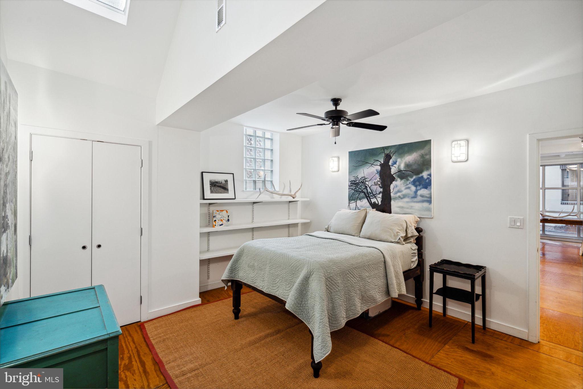 AVENUE OF THE ARTS - Residential