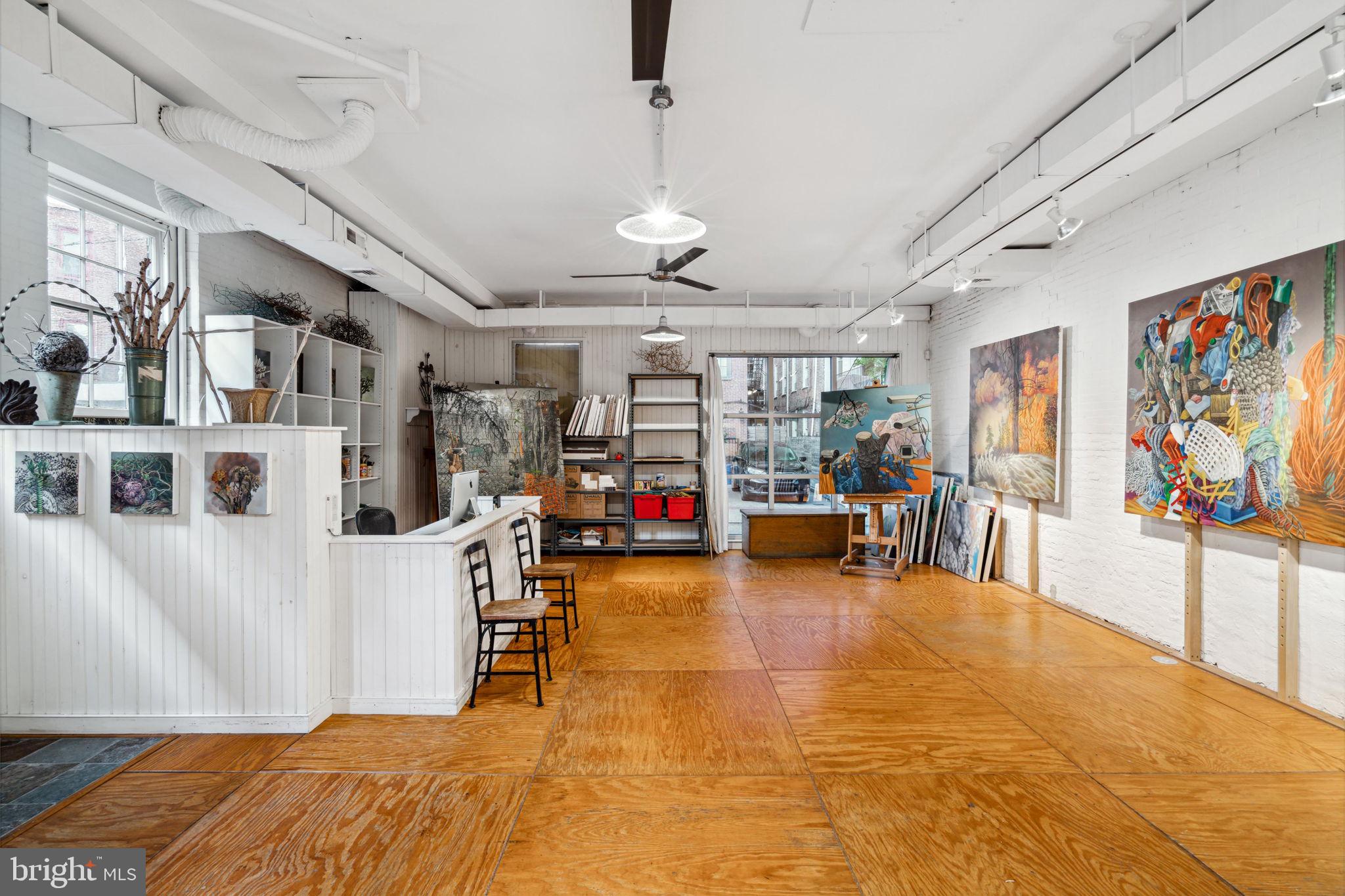 AVENUE OF THE ARTS - Residential