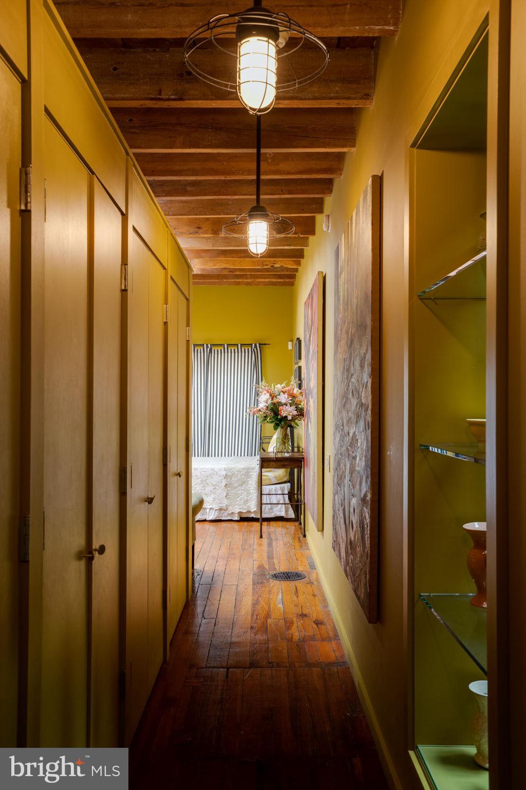 AVENUE OF THE ARTS - Residential