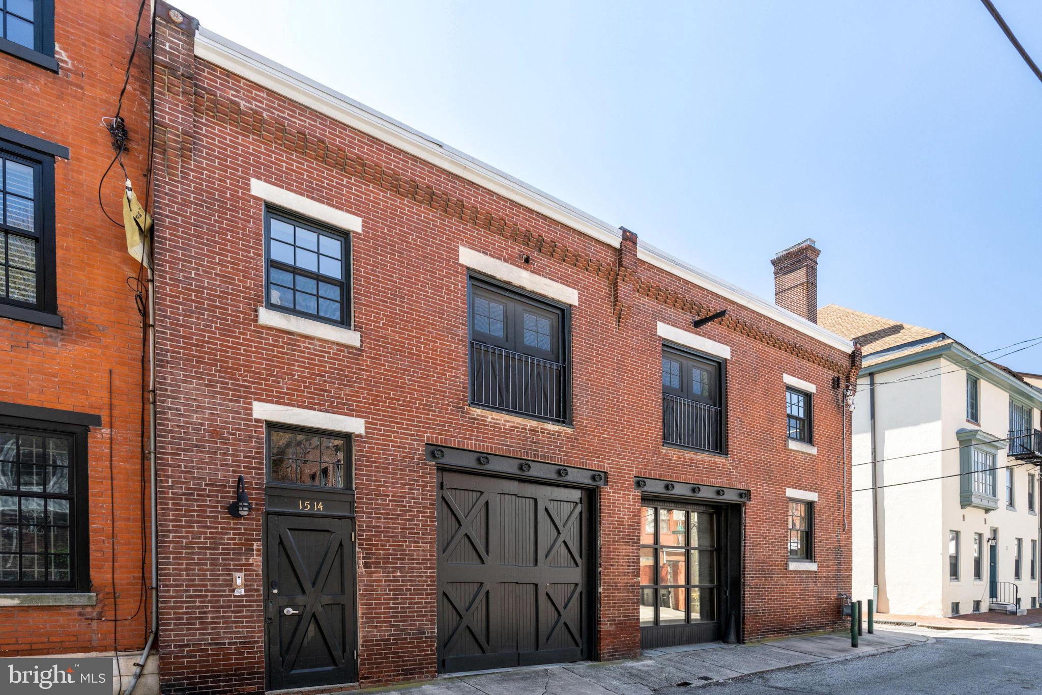 AVENUE OF THE ARTS - Residential