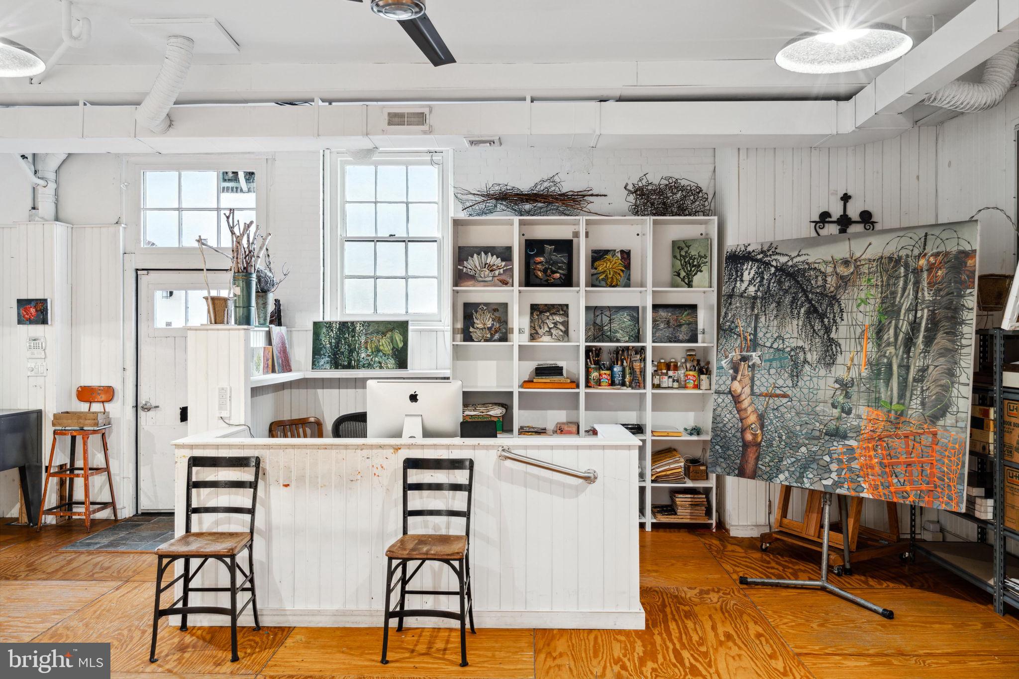 AVENUE OF THE ARTS - Residential