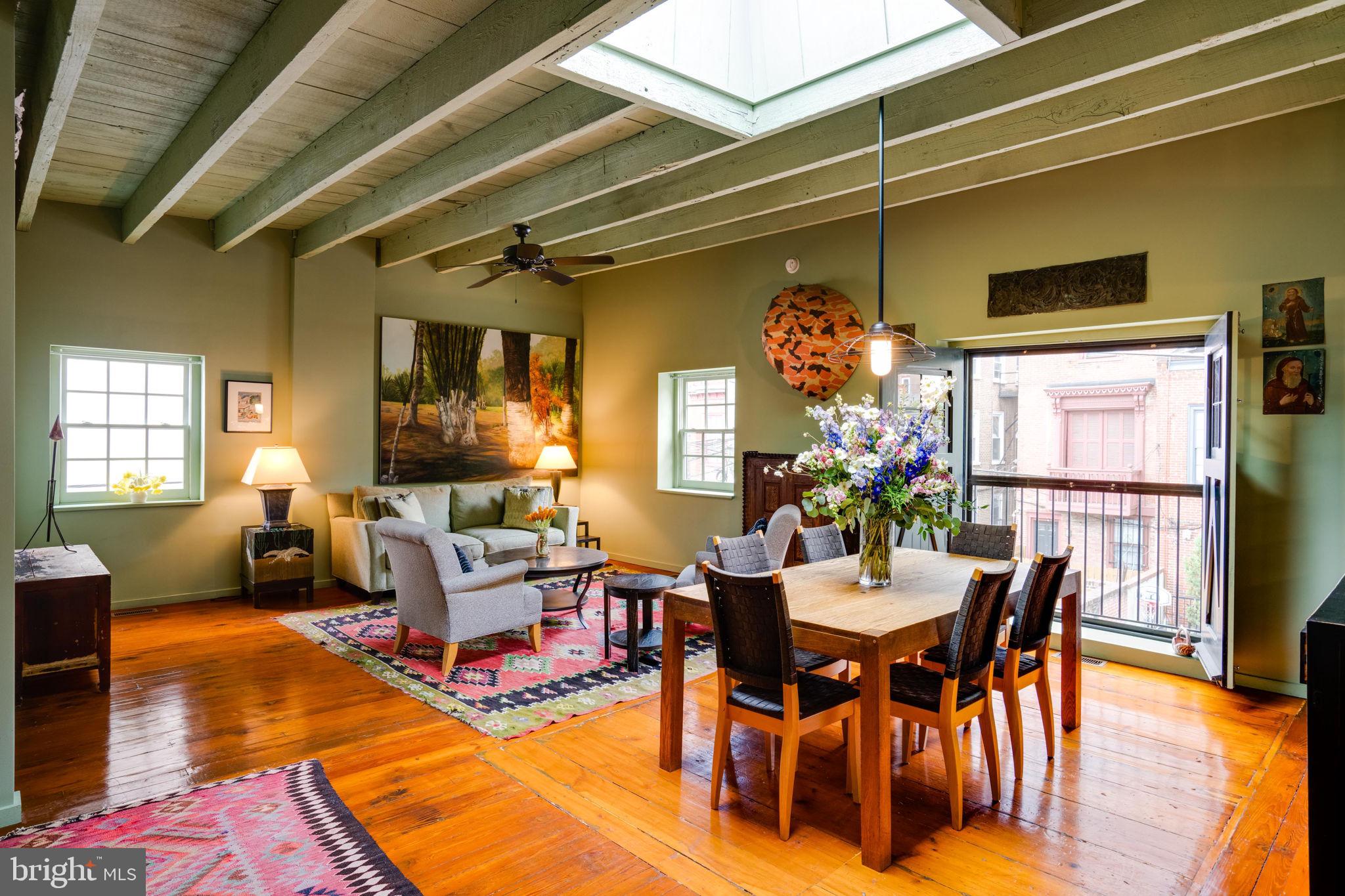 AVENUE OF THE ARTS - Residential