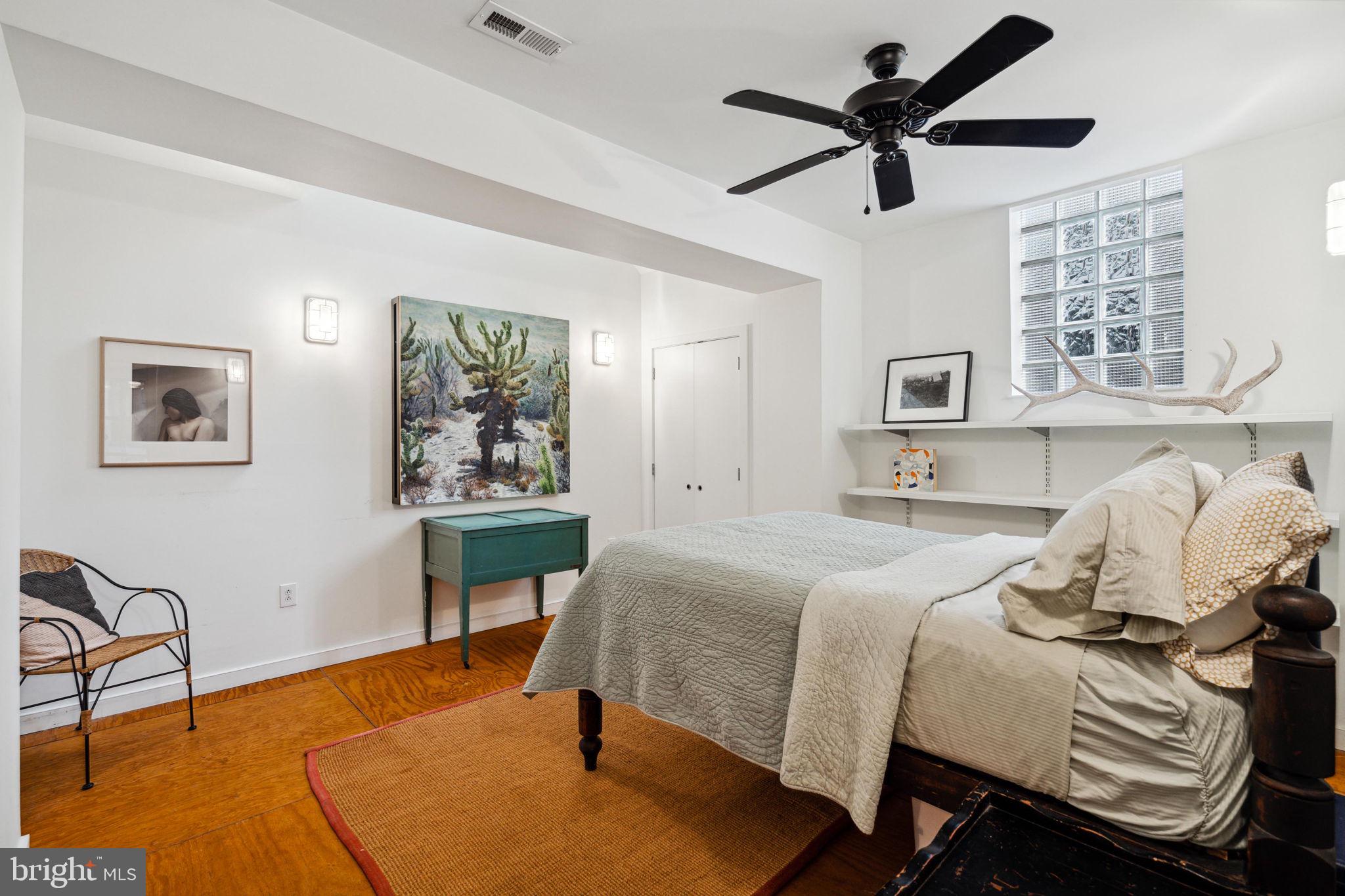 AVENUE OF THE ARTS - Residential