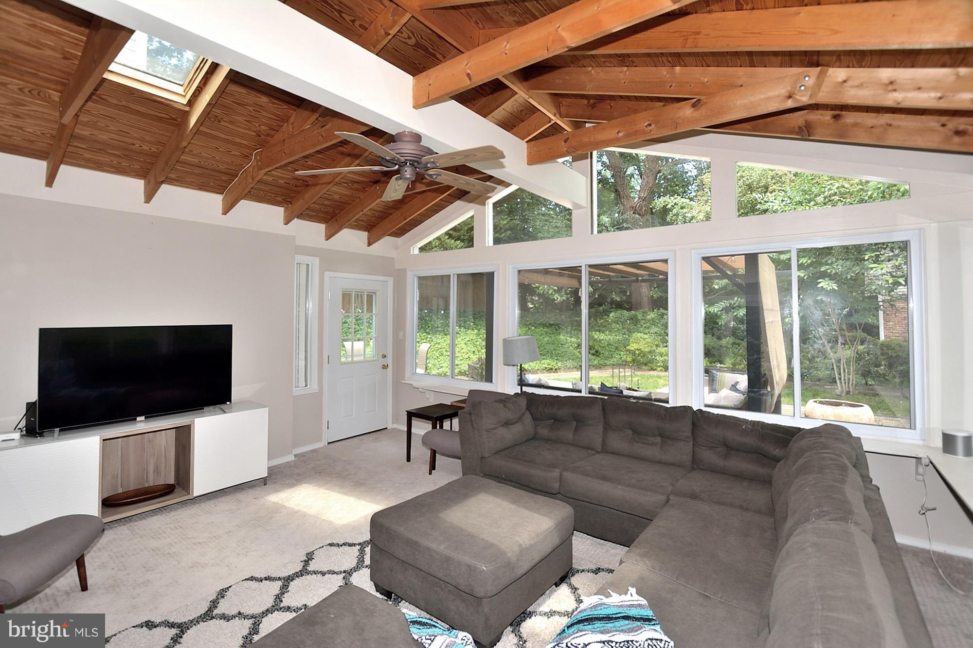 STRATFORD LANDING - Residential Lease