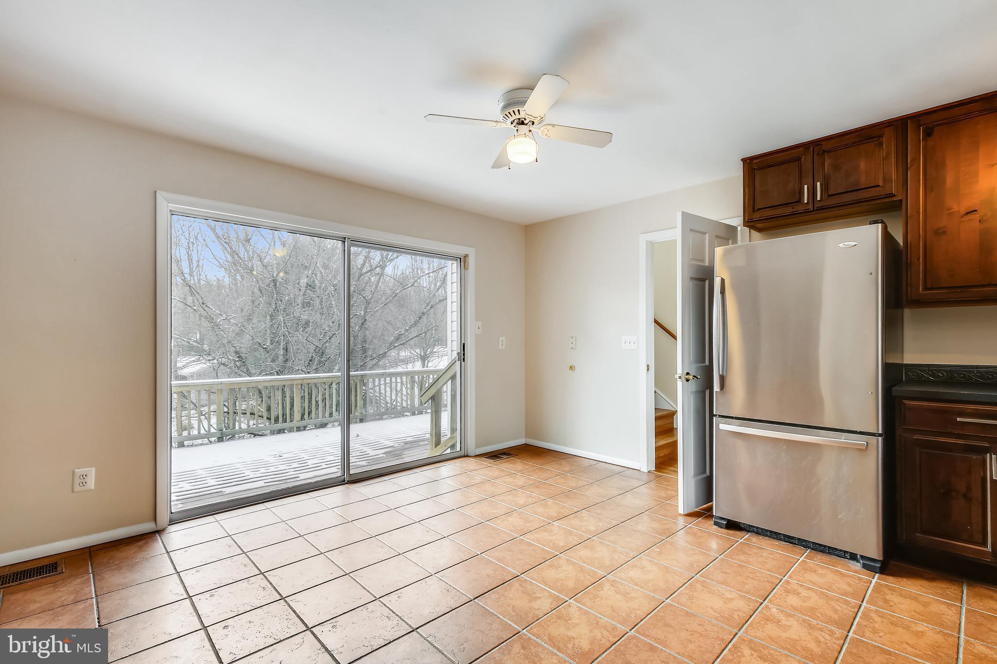 BEACH MILL WOODS - Residential Lease