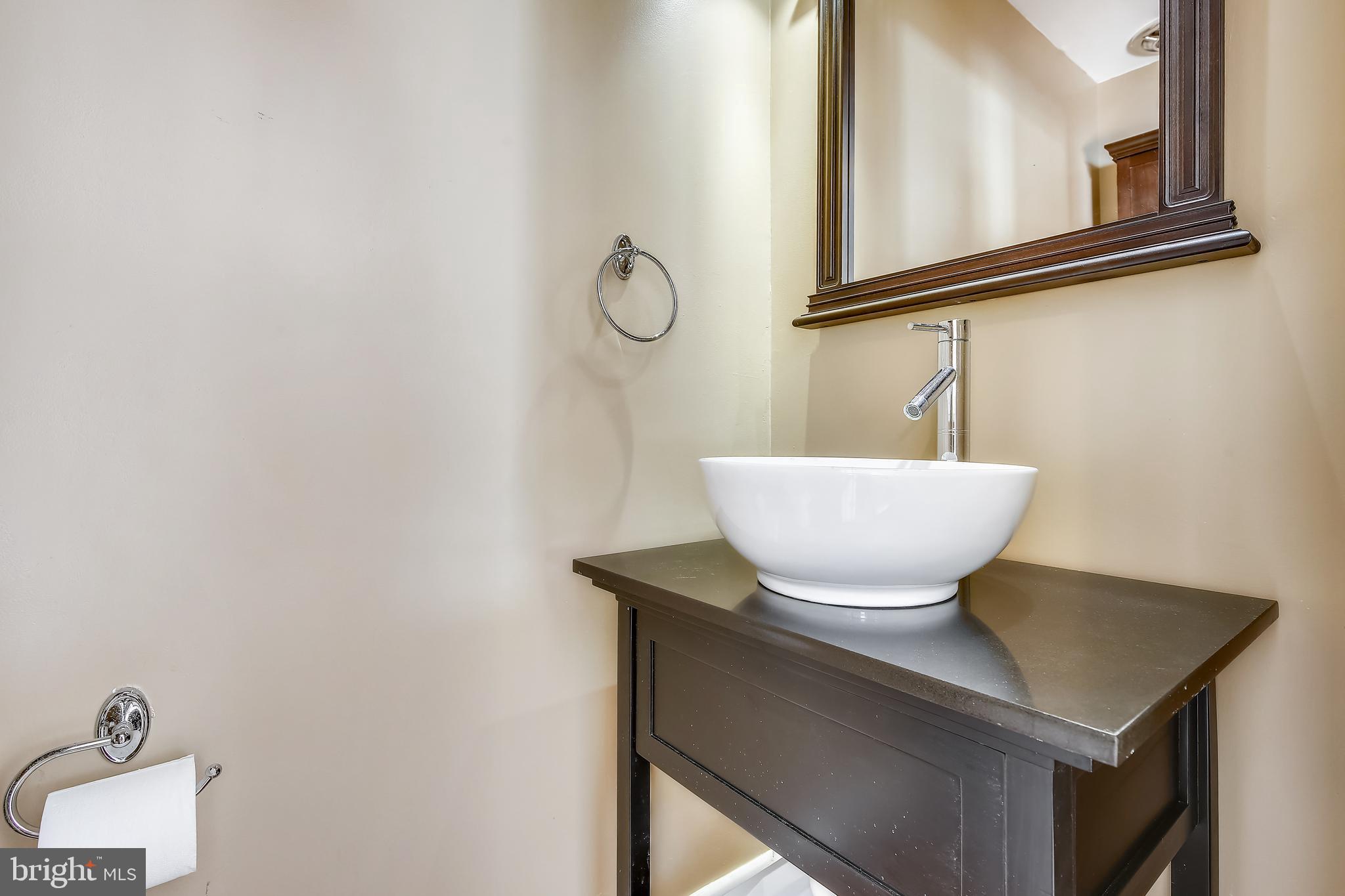 BEACH MILL WOODS - Residential Lease