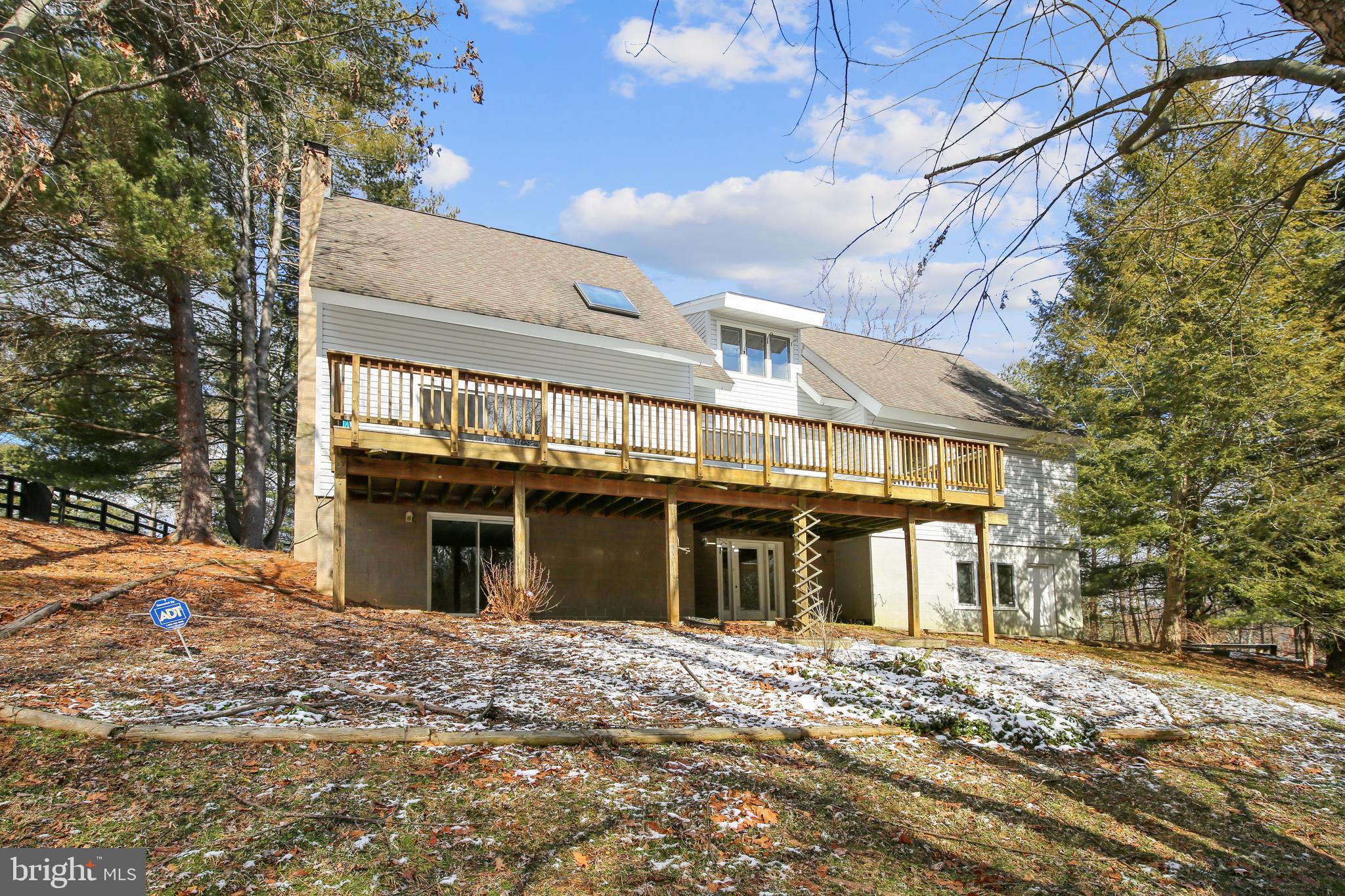 BEACH MILL WOODS - Residential Lease