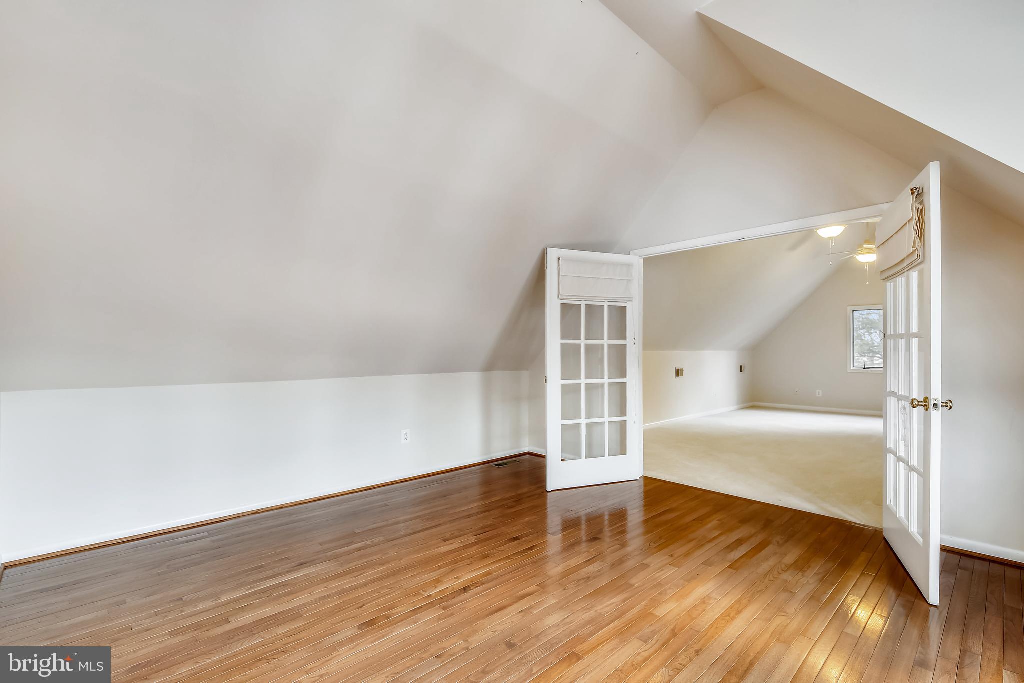 BEACH MILL WOODS - Residential Lease