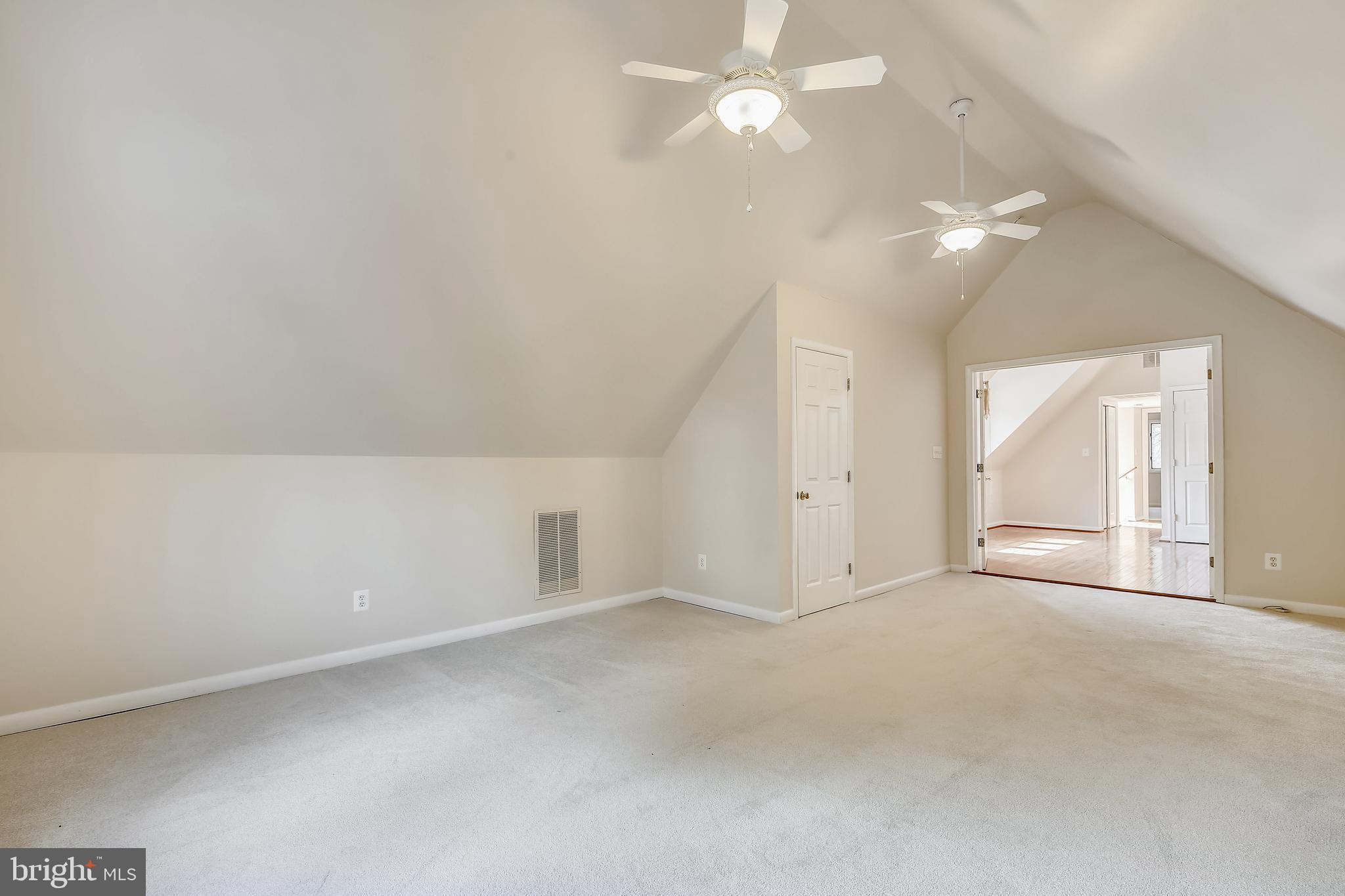 BEACH MILL WOODS - Residential Lease