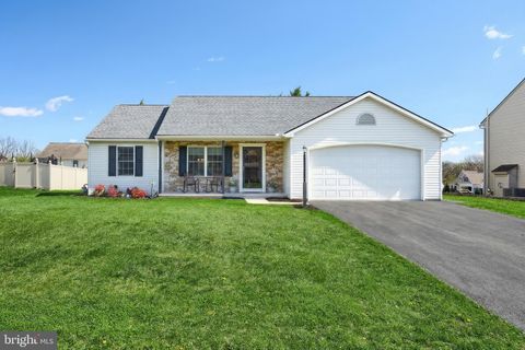 115 AUSTIN DRIVE MOUNT WOLF PA 17347