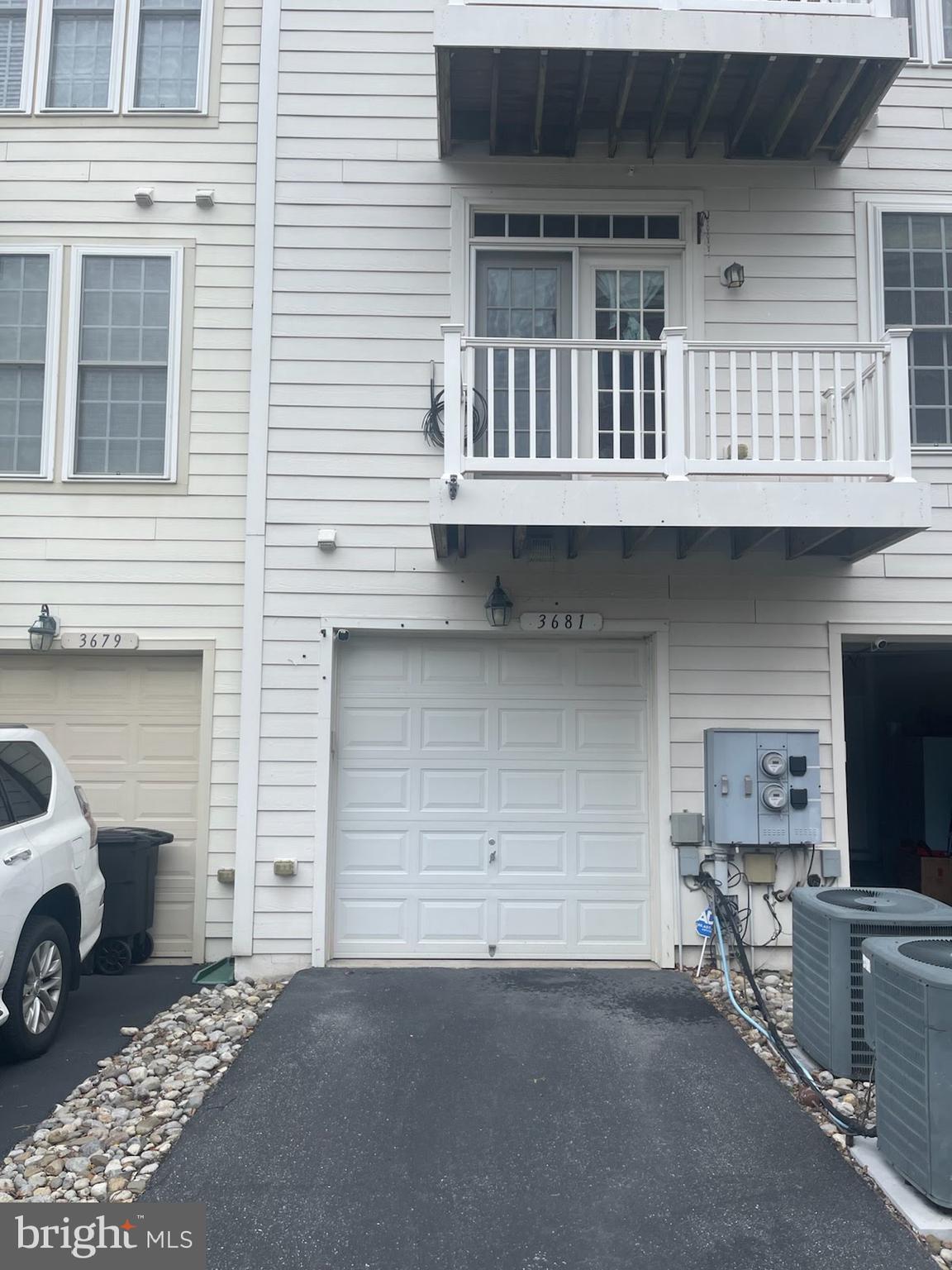 3681 SPRING HOLLOW LANE 3681