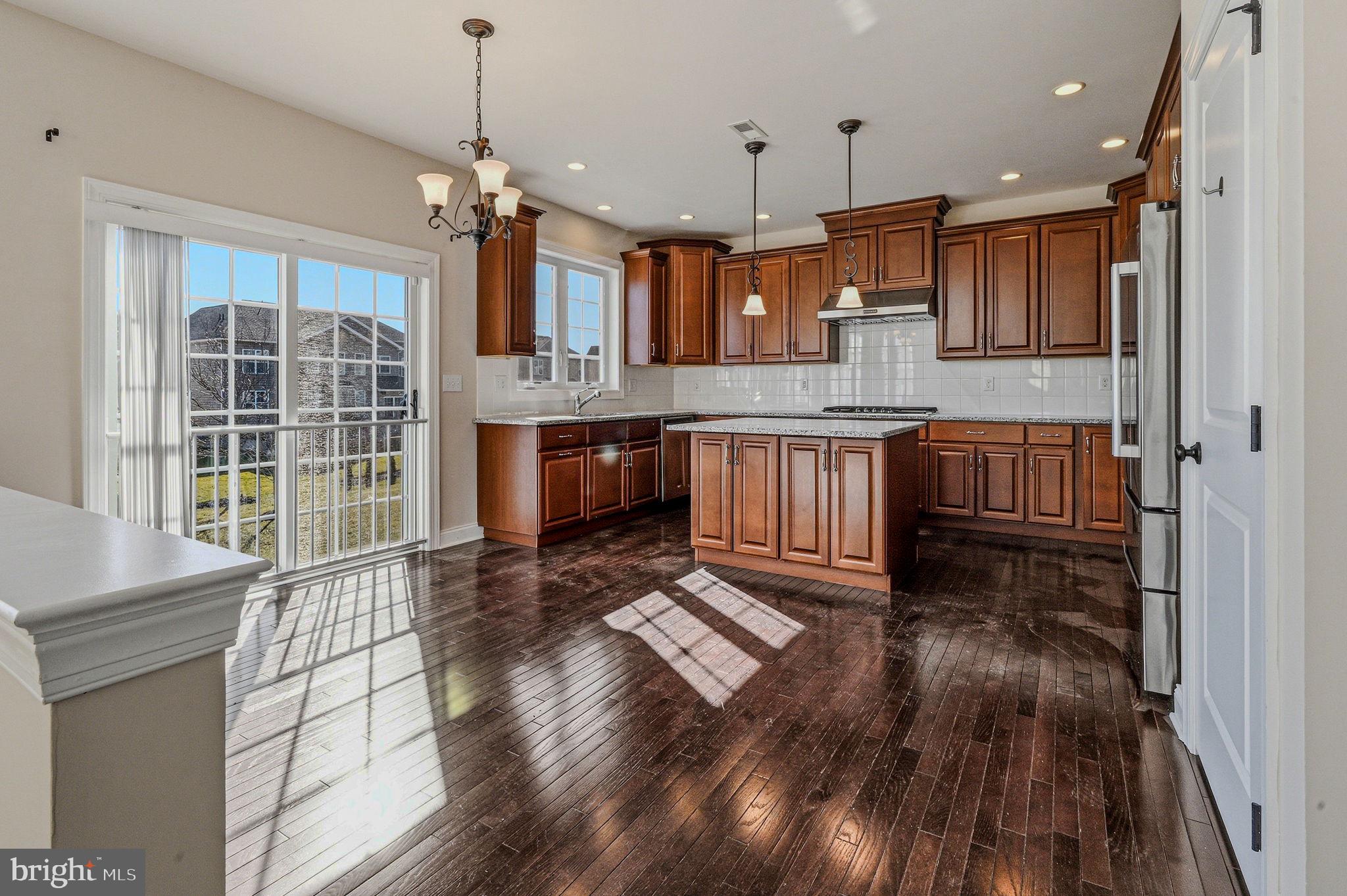 HIGHPOINT - Residential