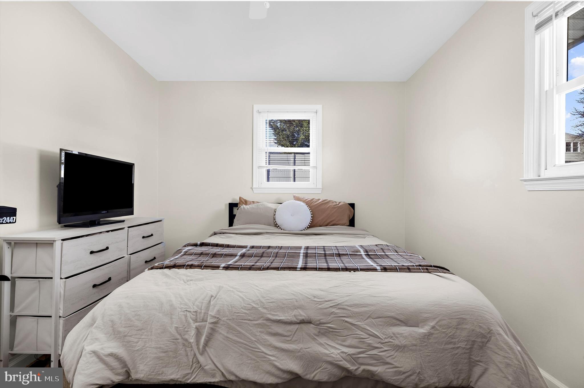 FERNDALE - Residential