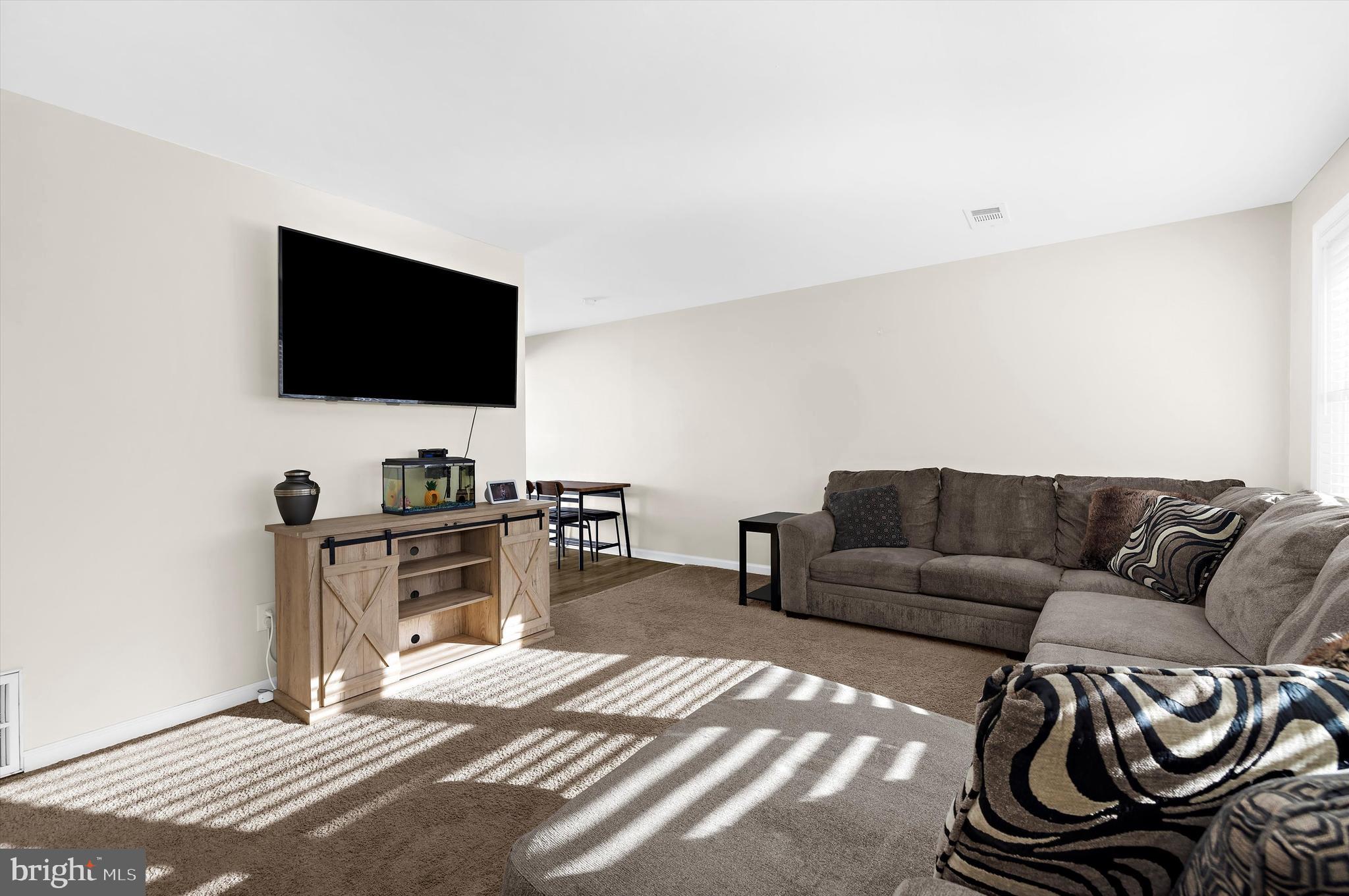 FERNDALE - Residential