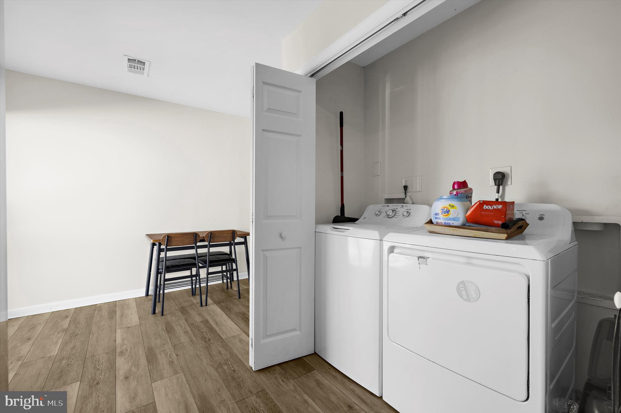 FERNDALE - Residential