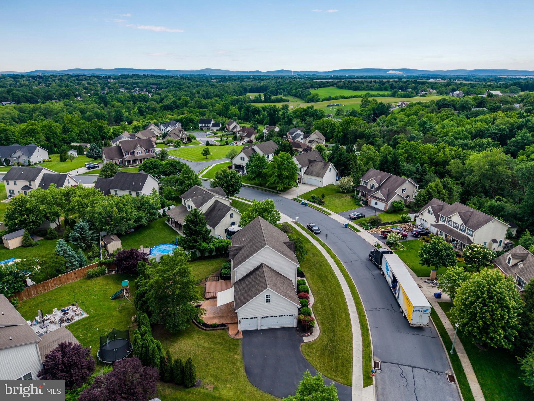 VILLAGE OF CROSS CREEK - Residential