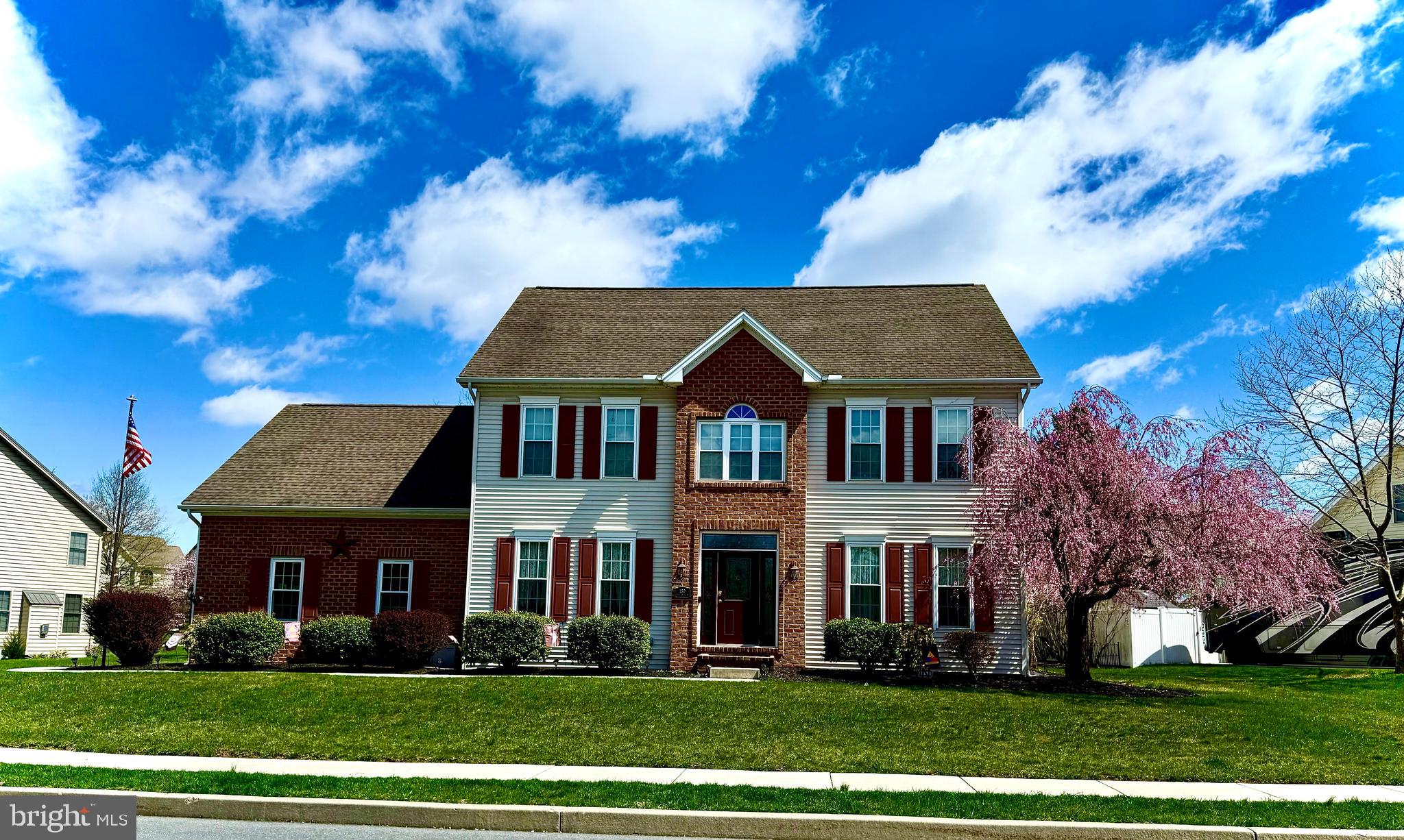 VILLAGE OF CROSS CREEK - Residential