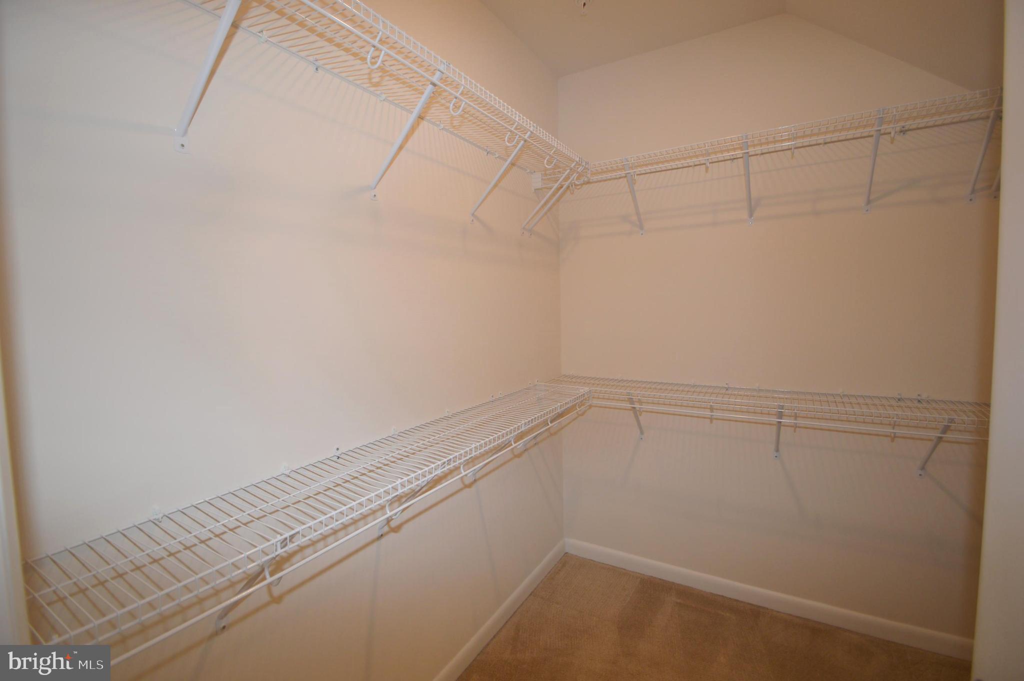 ONE LOUDOUN - Residential Lease