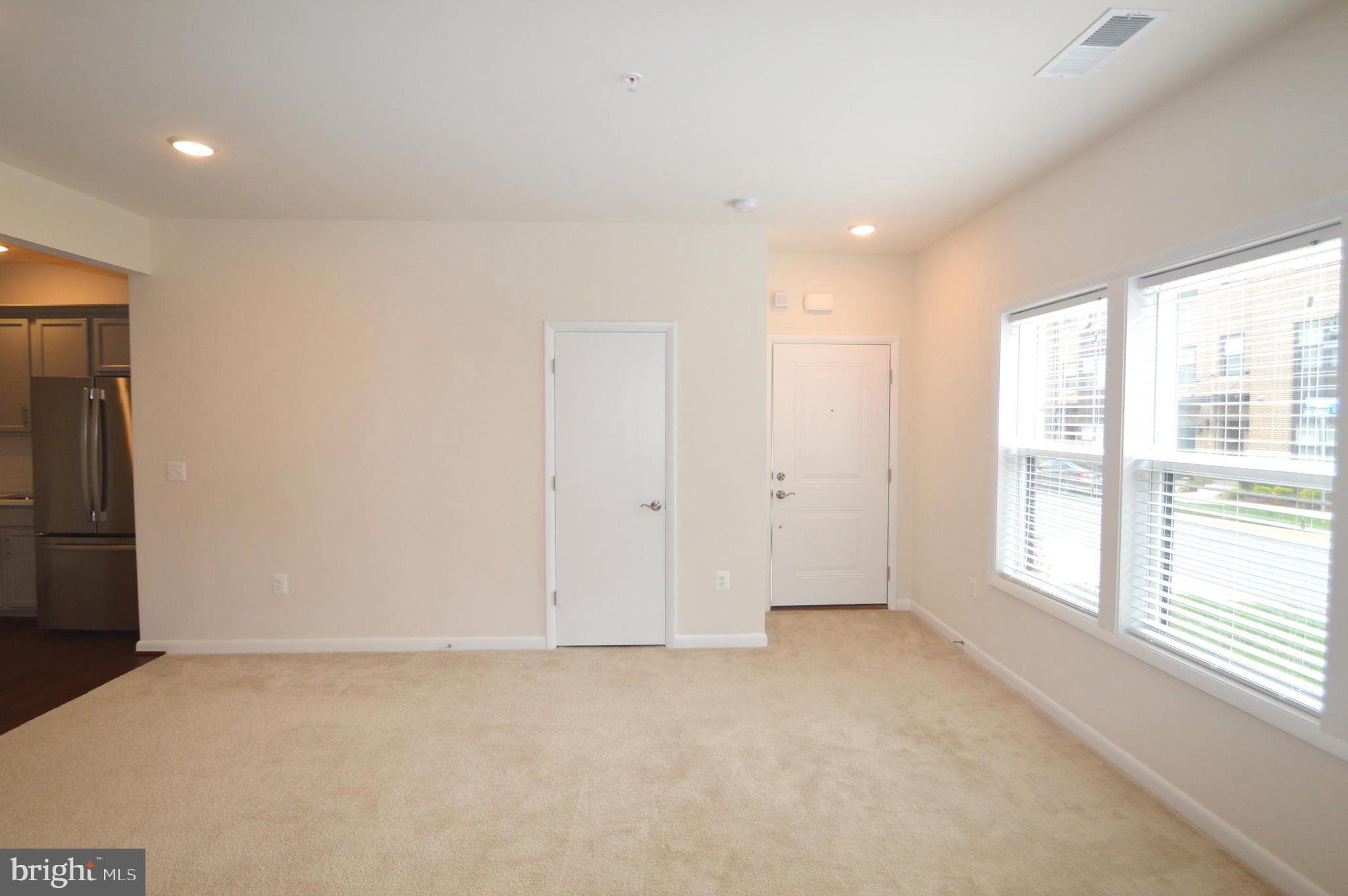 ONE LOUDOUN - Residential Lease