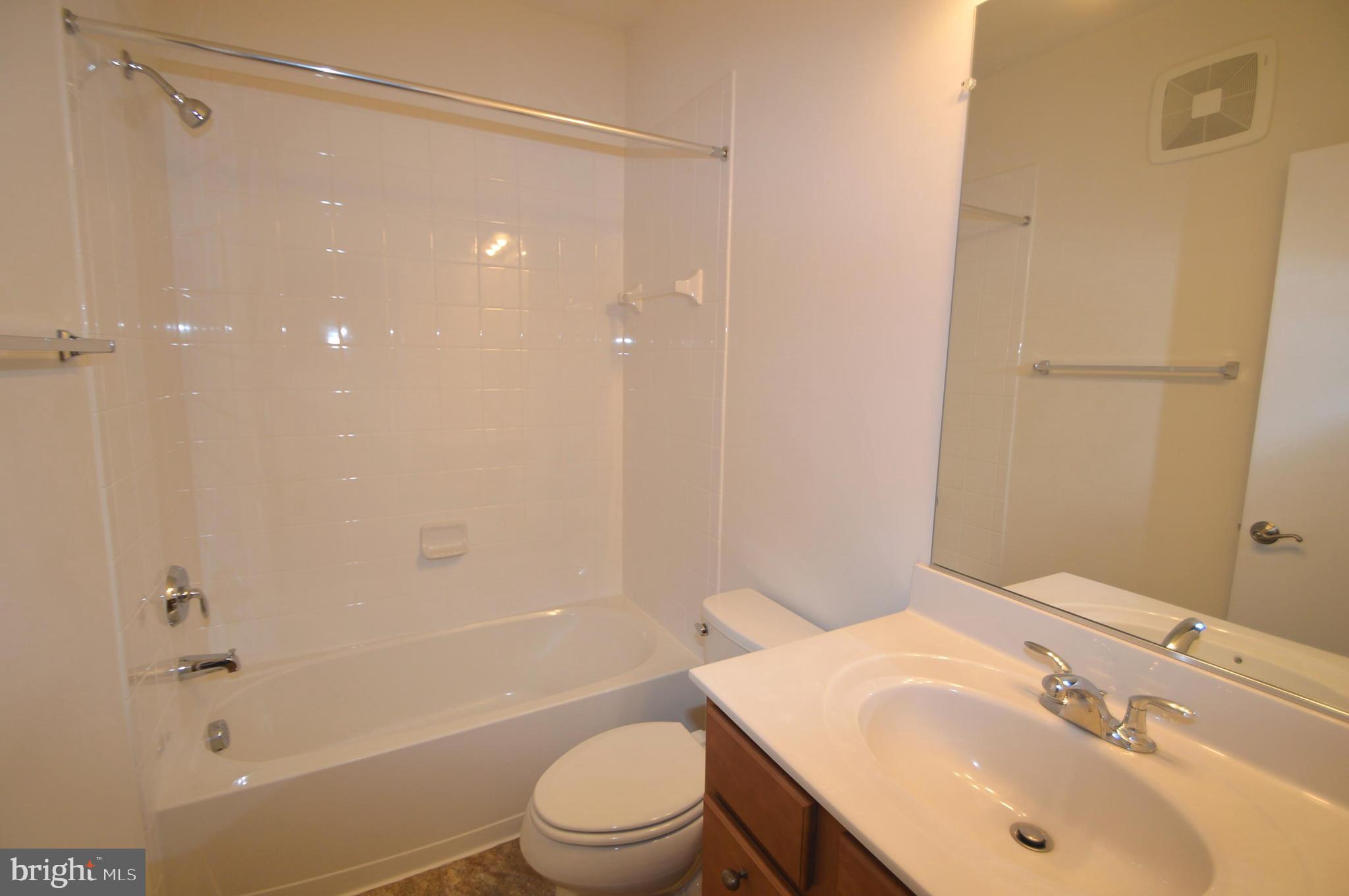 ONE LOUDOUN - Residential Lease