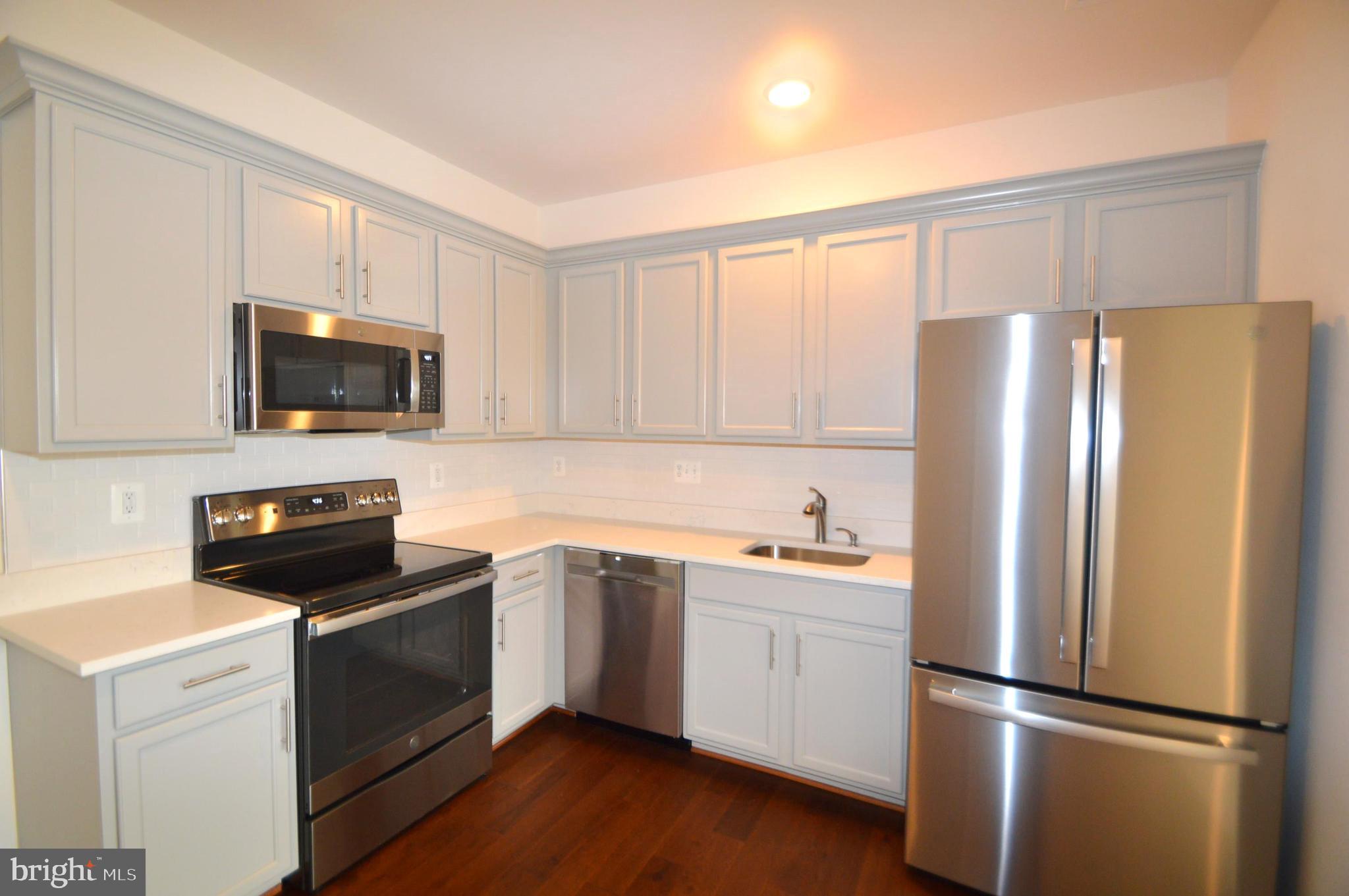 ONE LOUDOUN - Residential Lease