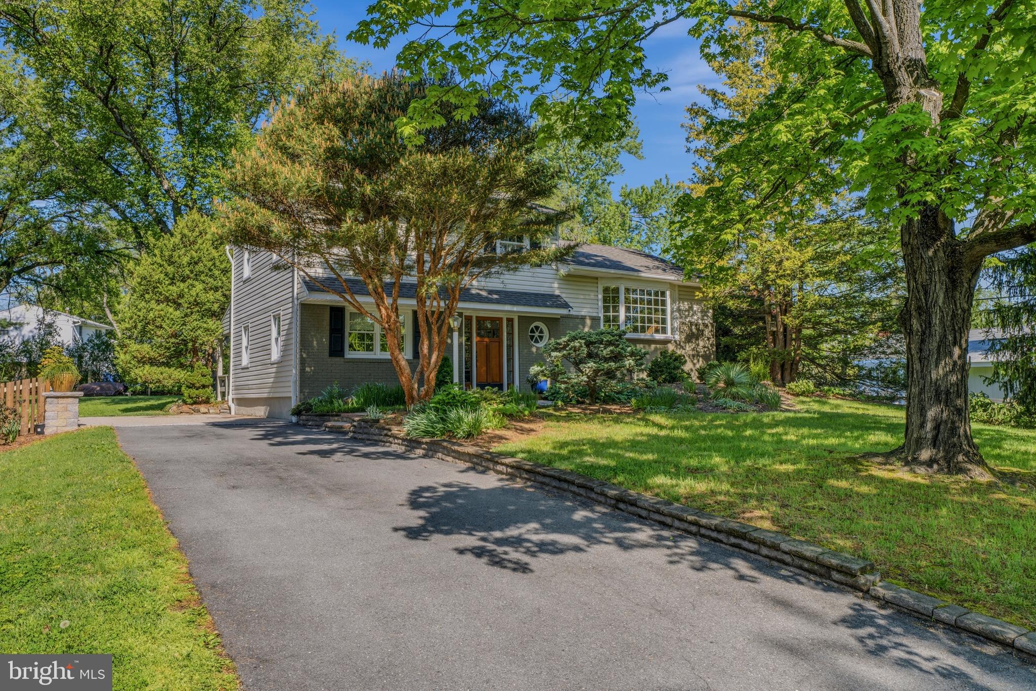 GLEN MAR - Residential