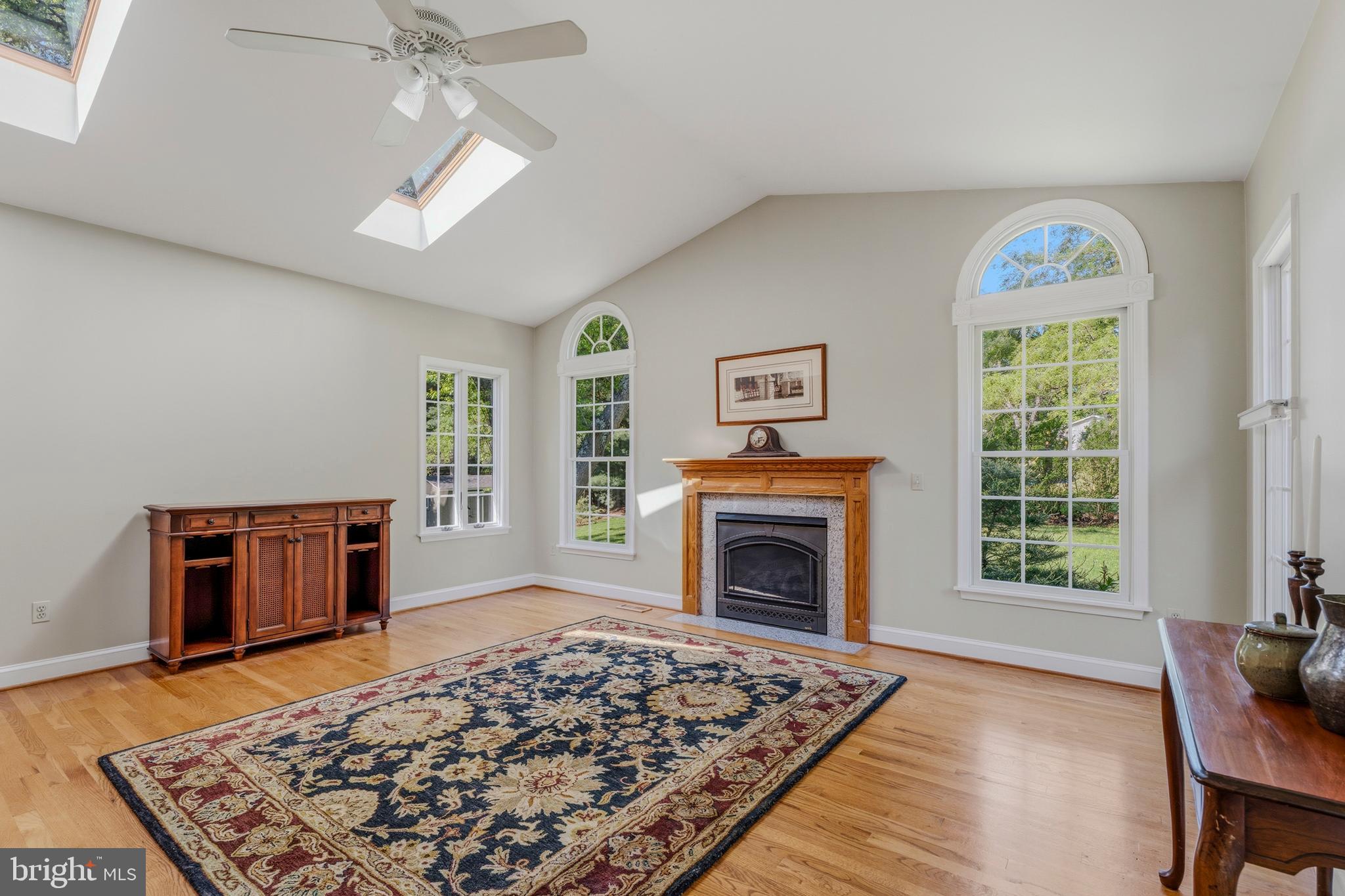 GLEN MAR - Residential