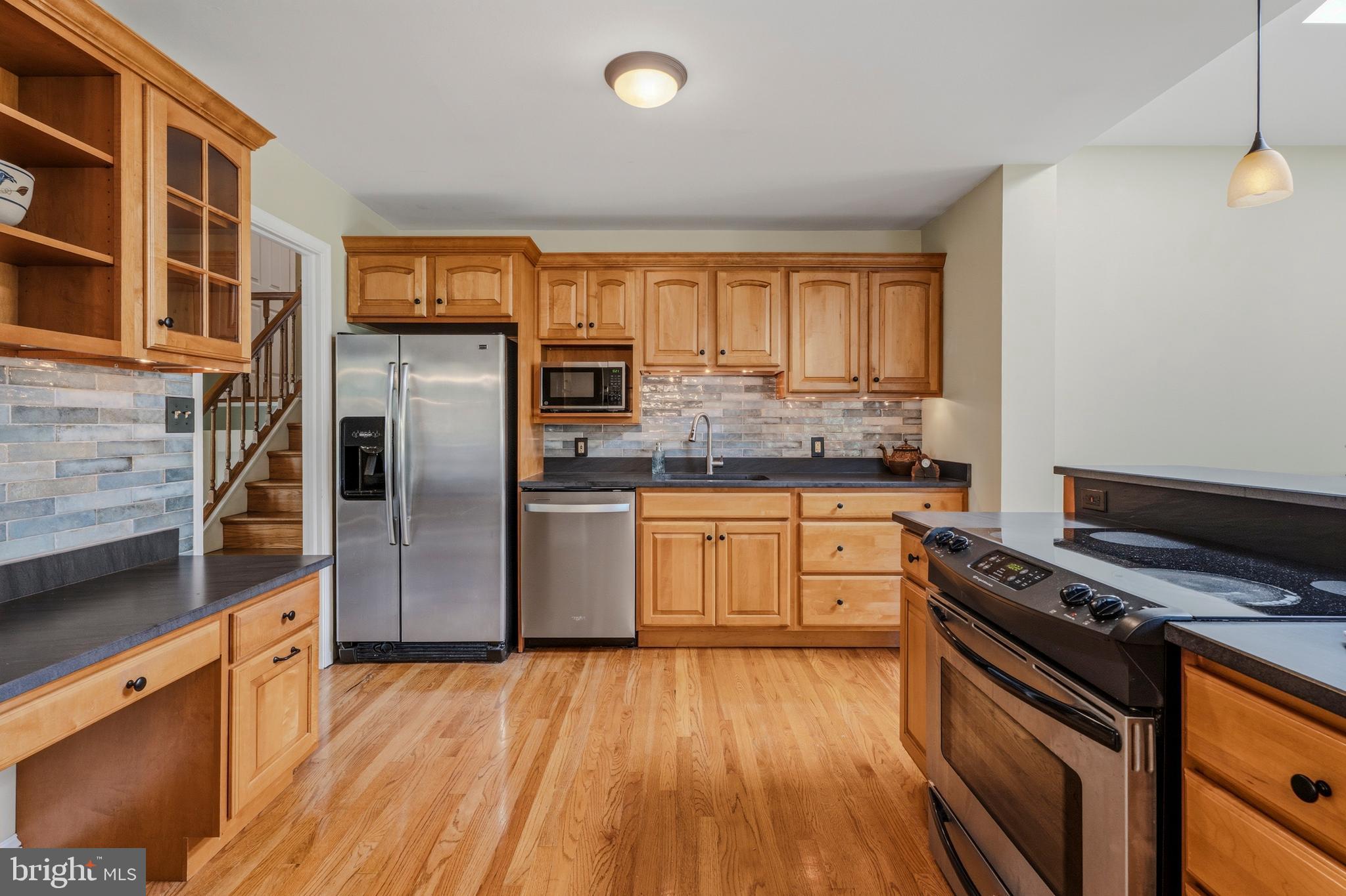 GLEN MAR - Residential