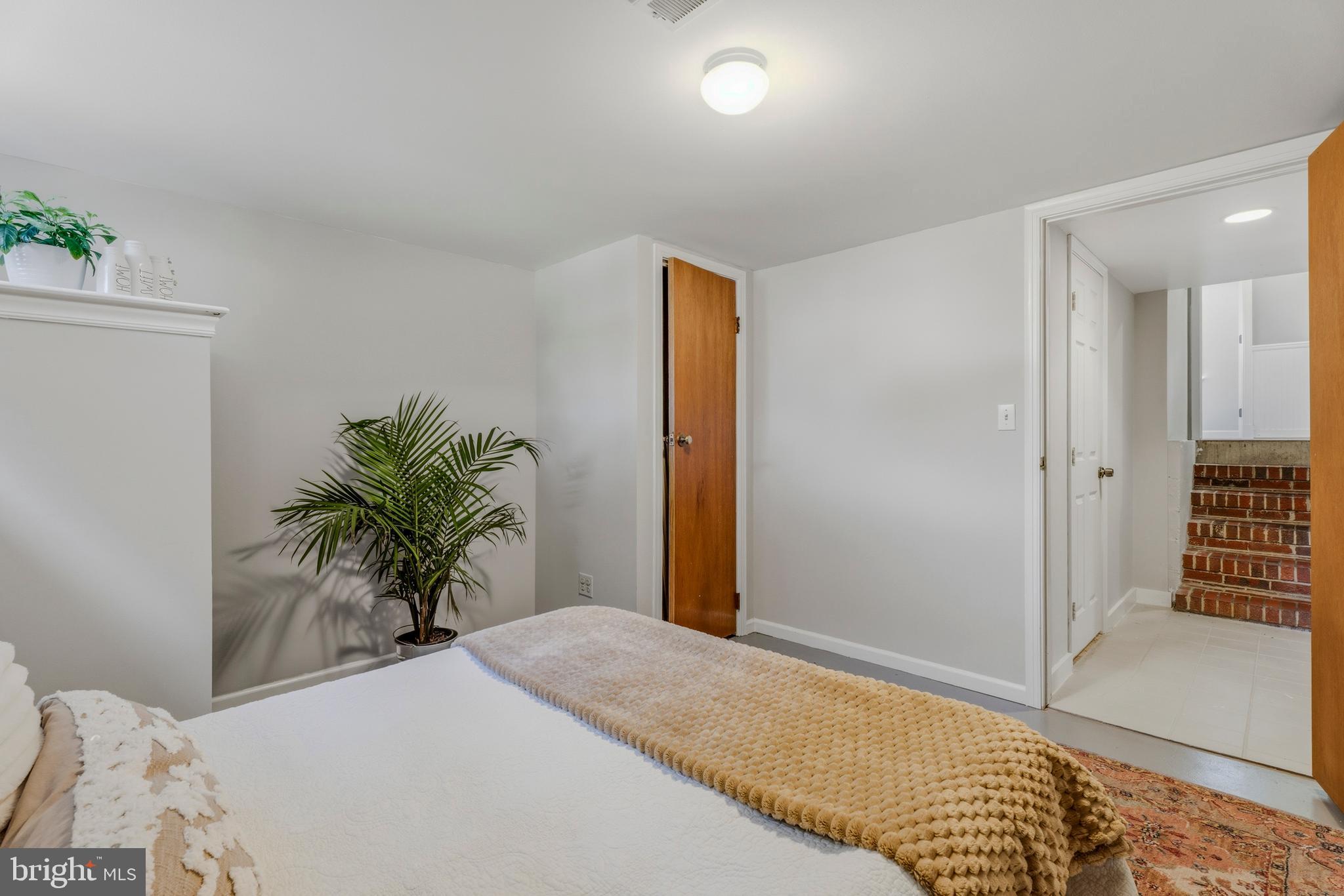 GLEN MAR - Residential